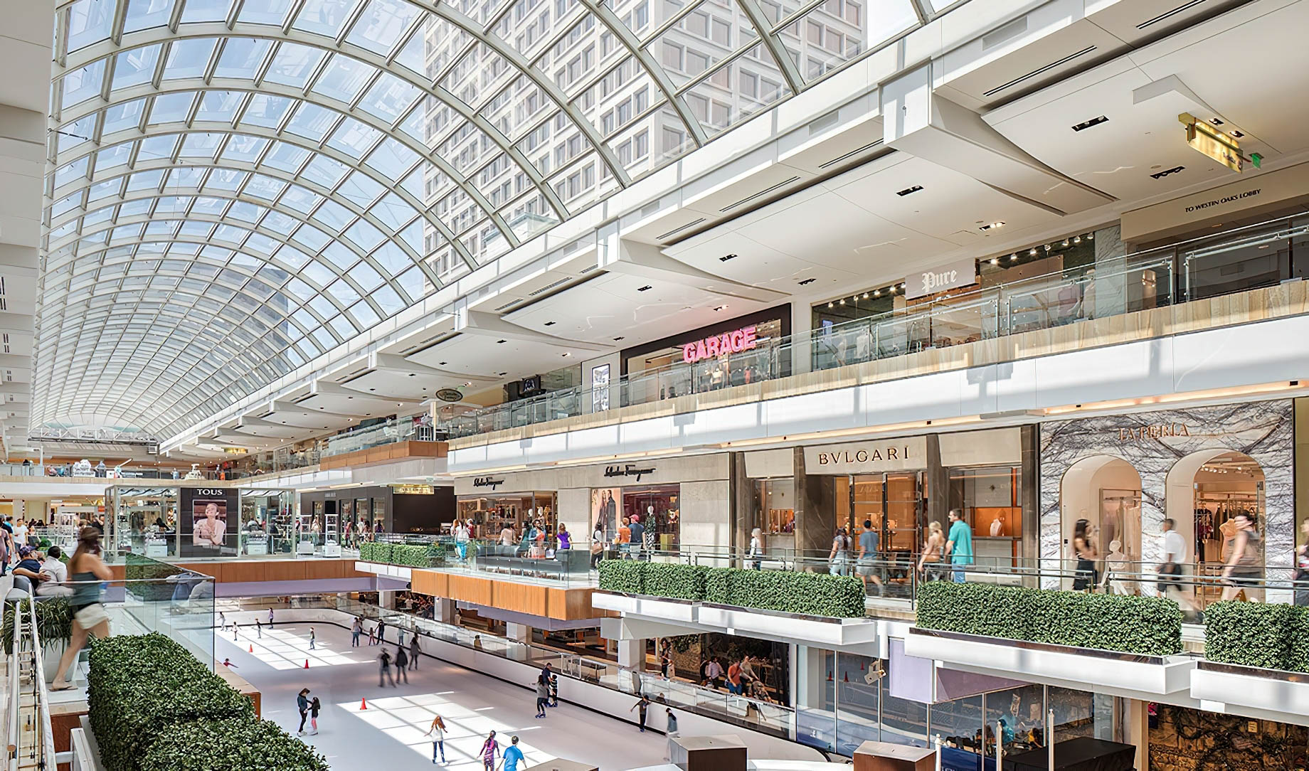 The St. Regis Houston Hotel – Houston, TX, USA – The Galleria Mall