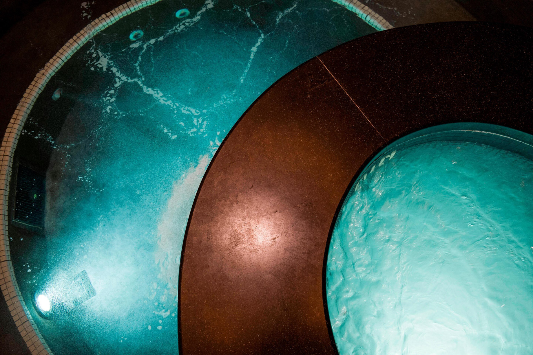 The St. Regis Aspen Resort - Aspen, CO, USA - Remede Spa Pool