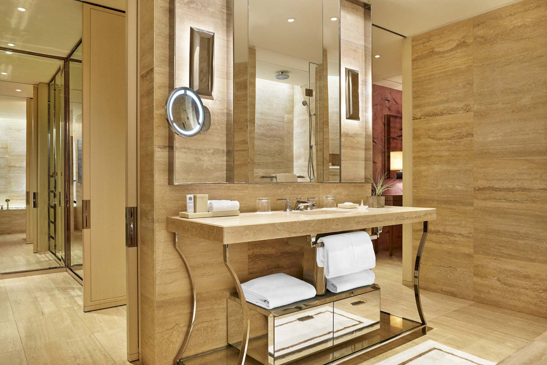 The St. Regis Bal Harbour Resort - Miami Beach, FL, USA - Deluxe Ocean View Guest Bathroom