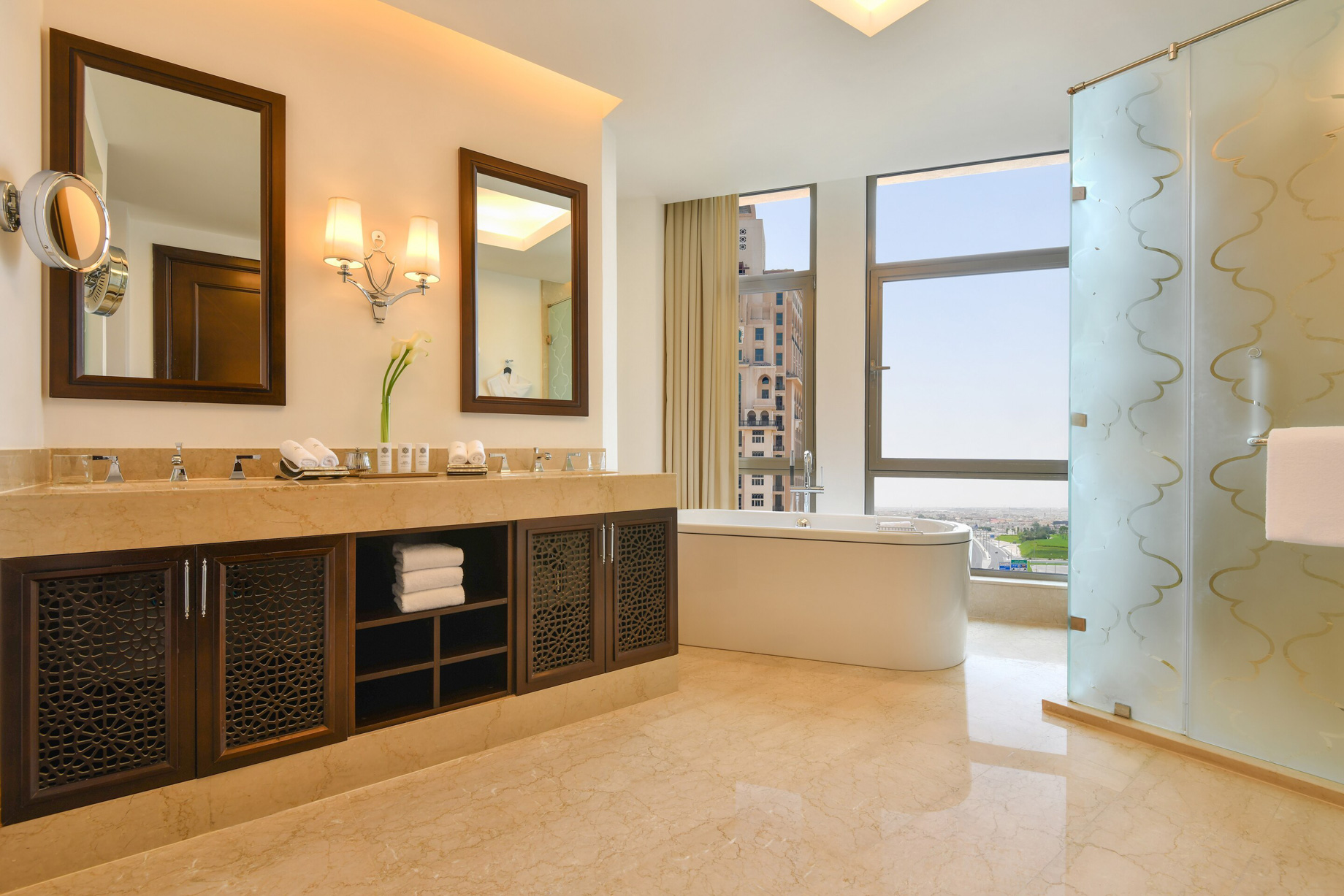 The St. Regis Doha Hotel – Doha, Qatar – Empire Suite Bathroom