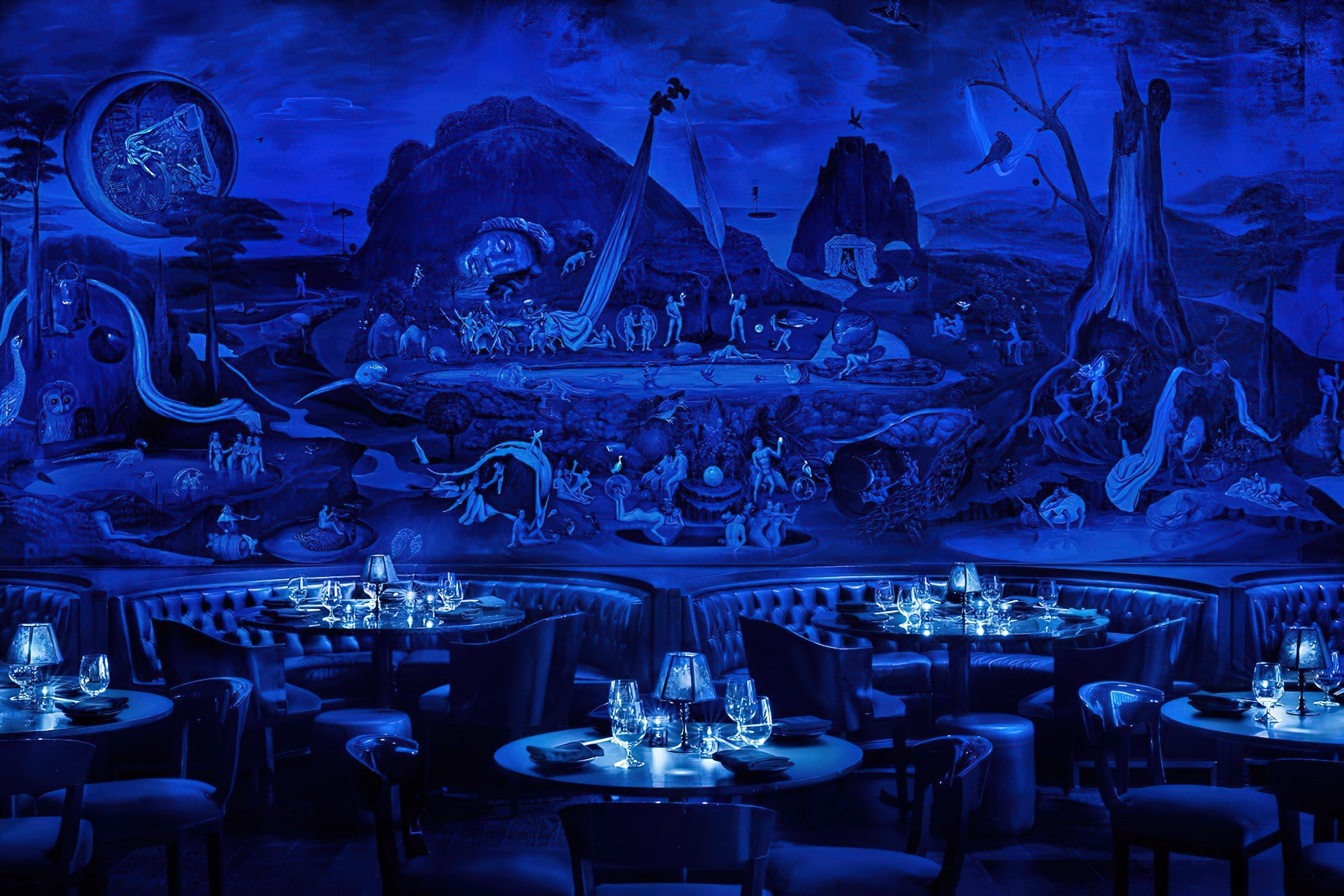 The Times Square EDITION Hotel – New York, NY, USA – Paradise Club Blue Tables