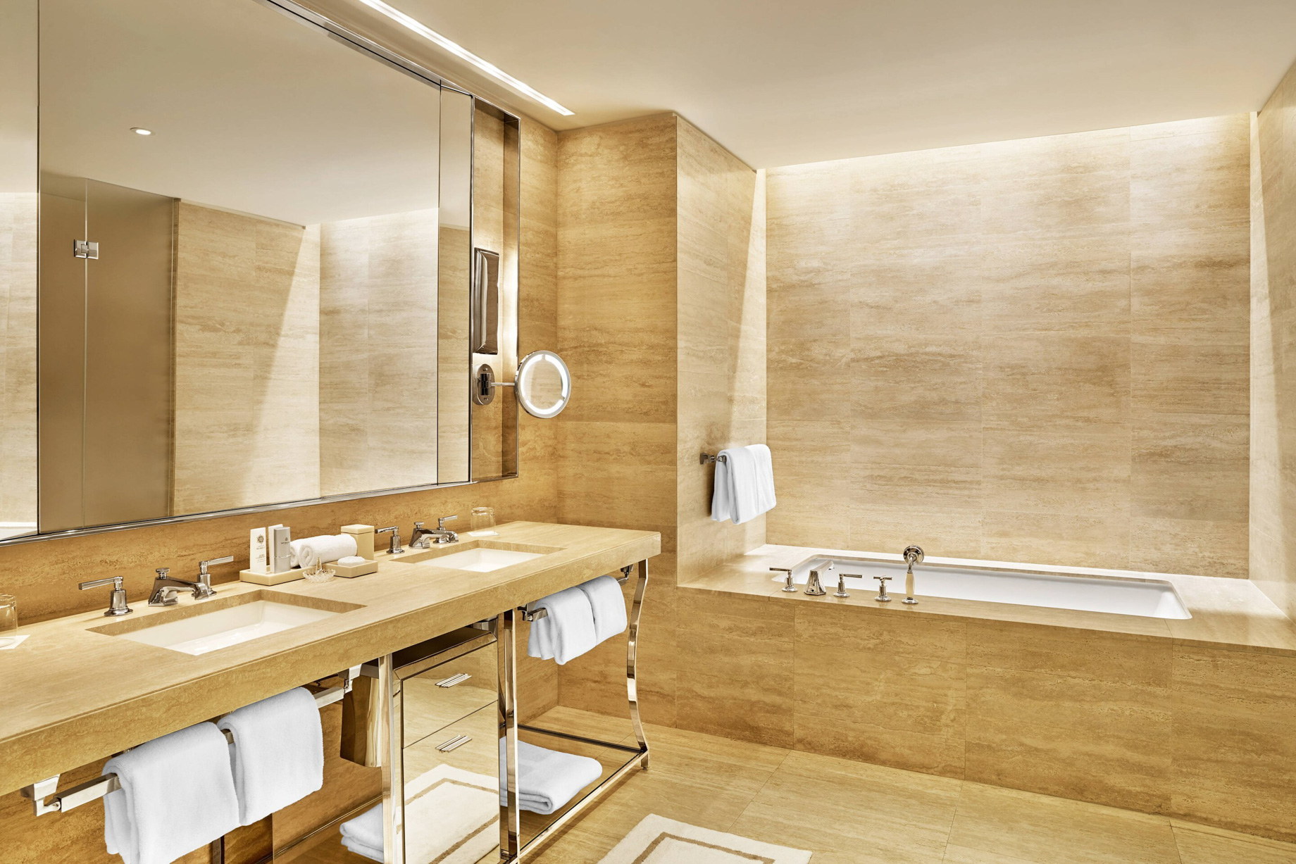 The St. Regis Bal Harbour Resort – Miami Beach, FL, USA – Guest Bathroom