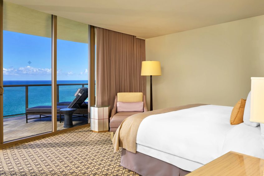 The St. Regis Bal Harbour Resort - Miami Beach, FL, USA - Presidential Suite Master Bedroom