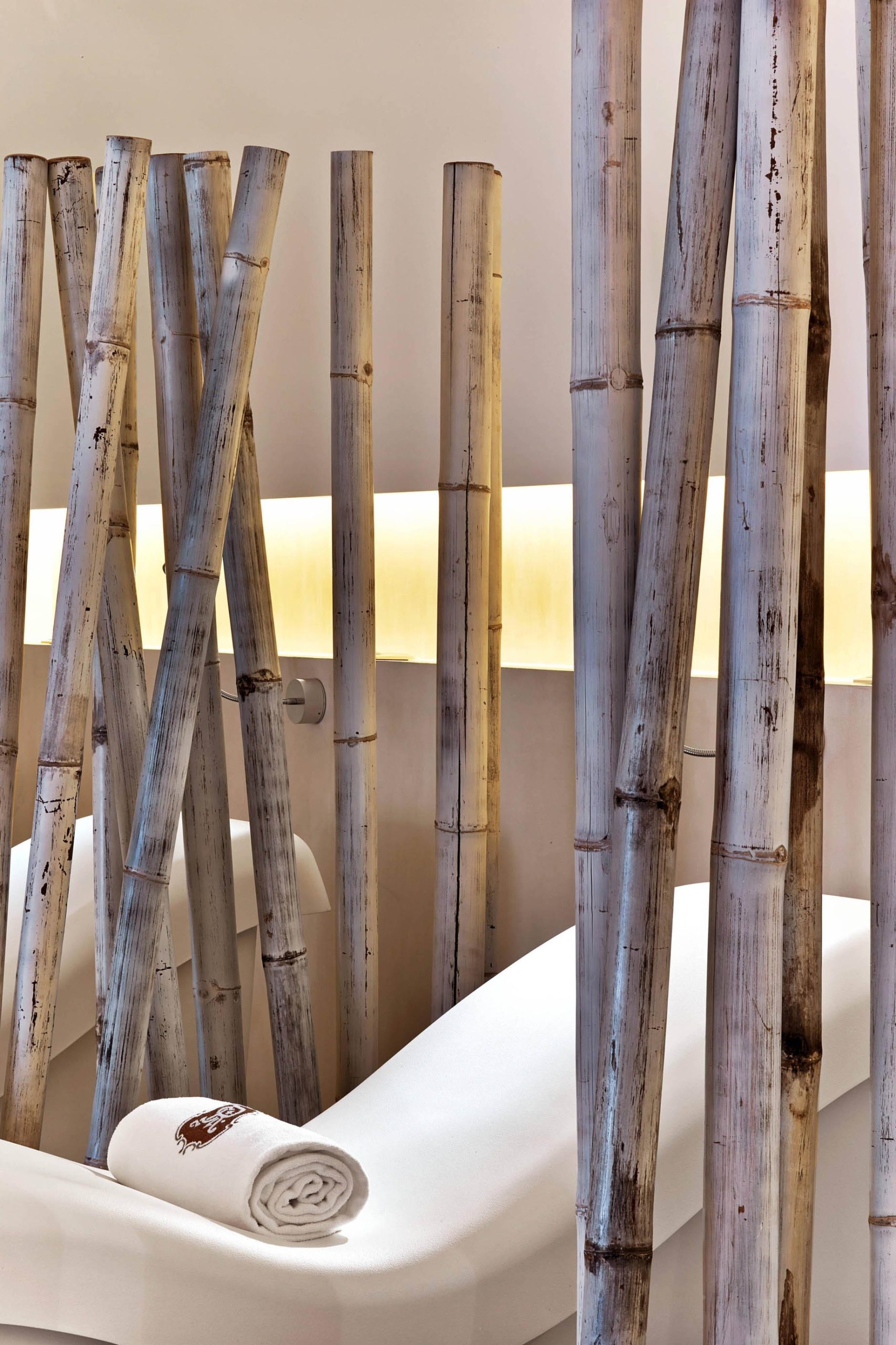 The St. Regis Mardavall Mallorca Resort – Palma de Mallorca, Spain – Spa Releaxation Area Decor