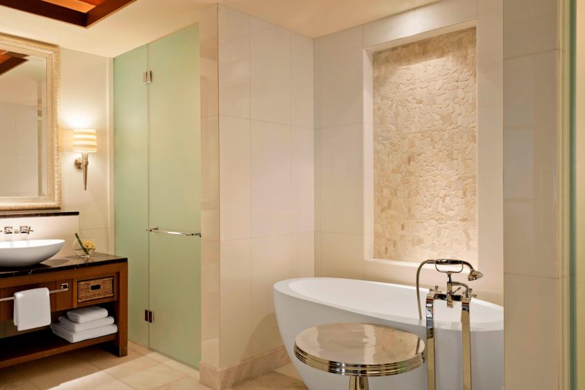 The St. Regis Saadiyat Island Resort - Abu Dhabi, UAE - St. Regis Suite Bathroom Tub