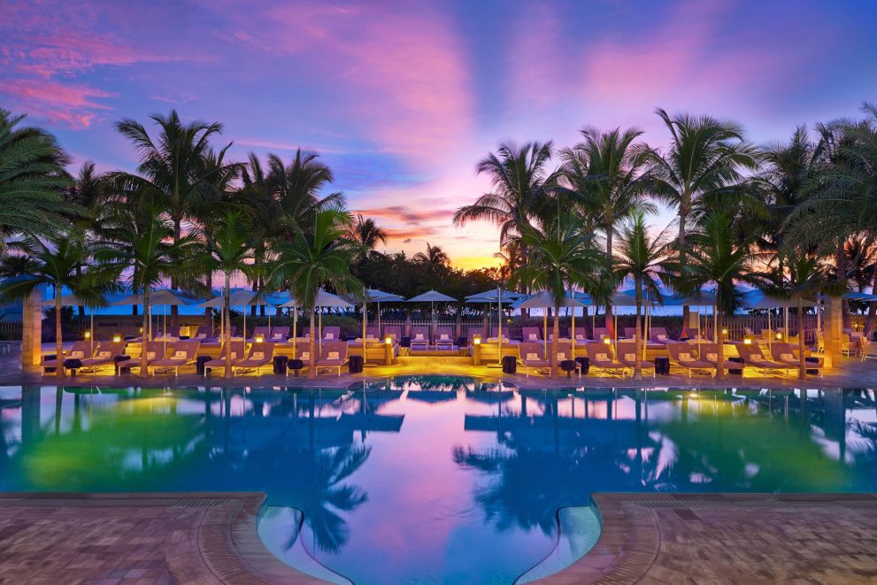 The St. Regis Bal Harbour Resort - Miami Beach, FL, USA - Resort Pool