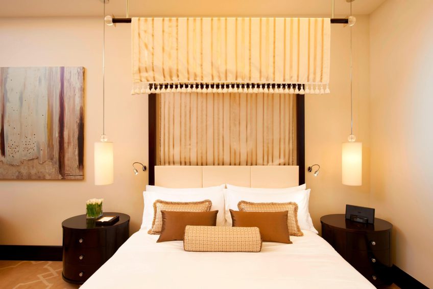 The St. Regis Doha Hotel - Doha, Qatar - Superior King Guest Room Area