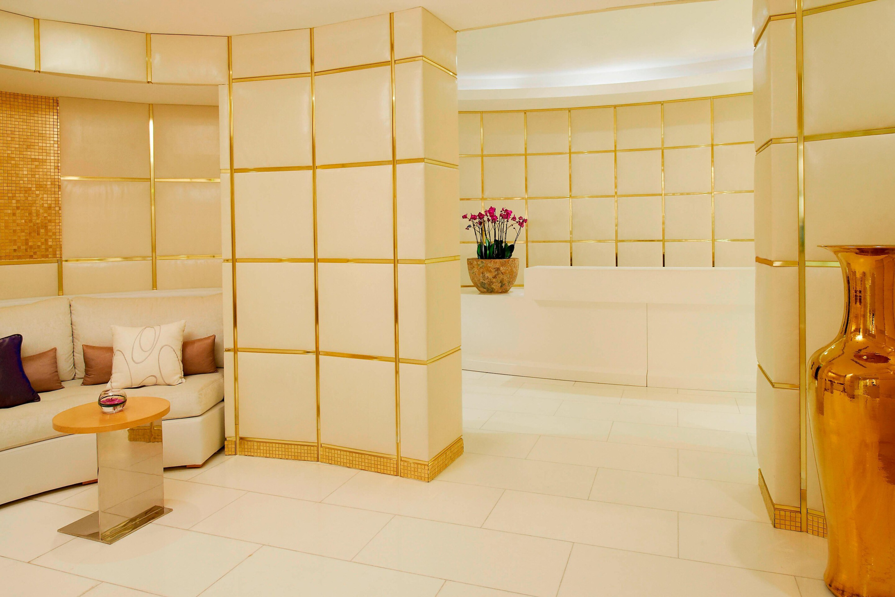 The St. Regis Doha Hotel – Doha, Qatar – Remede Spa Welcome Lounge