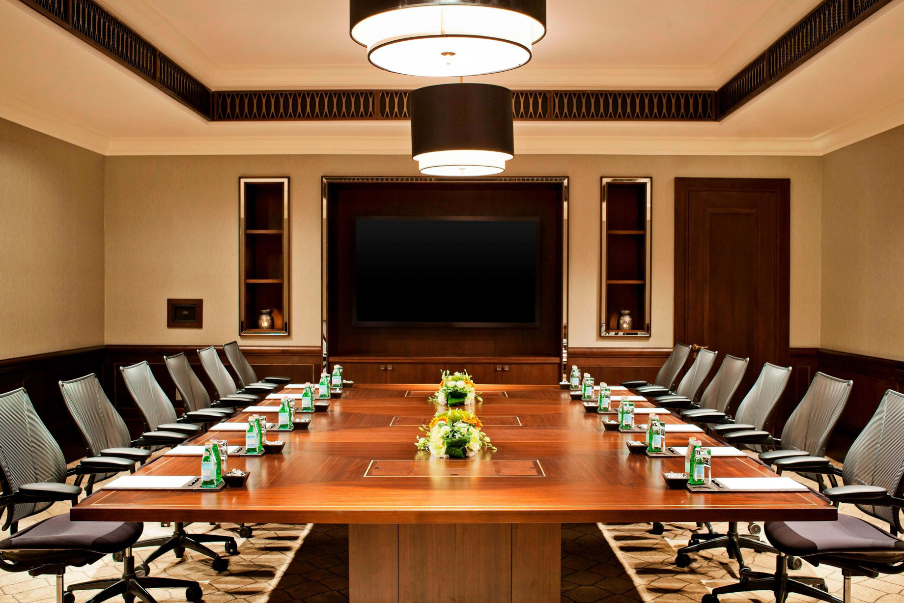 The St. Regis Saadiyat Island Resort – Abu Dhabi, UAE – The Regal Ballroom Boardroom