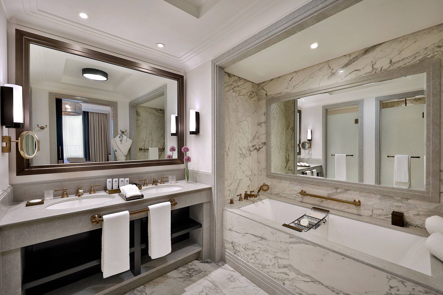 The St. Regis Amman Hotel – Amman, Jordan – The St. Regis Suite Bathroom