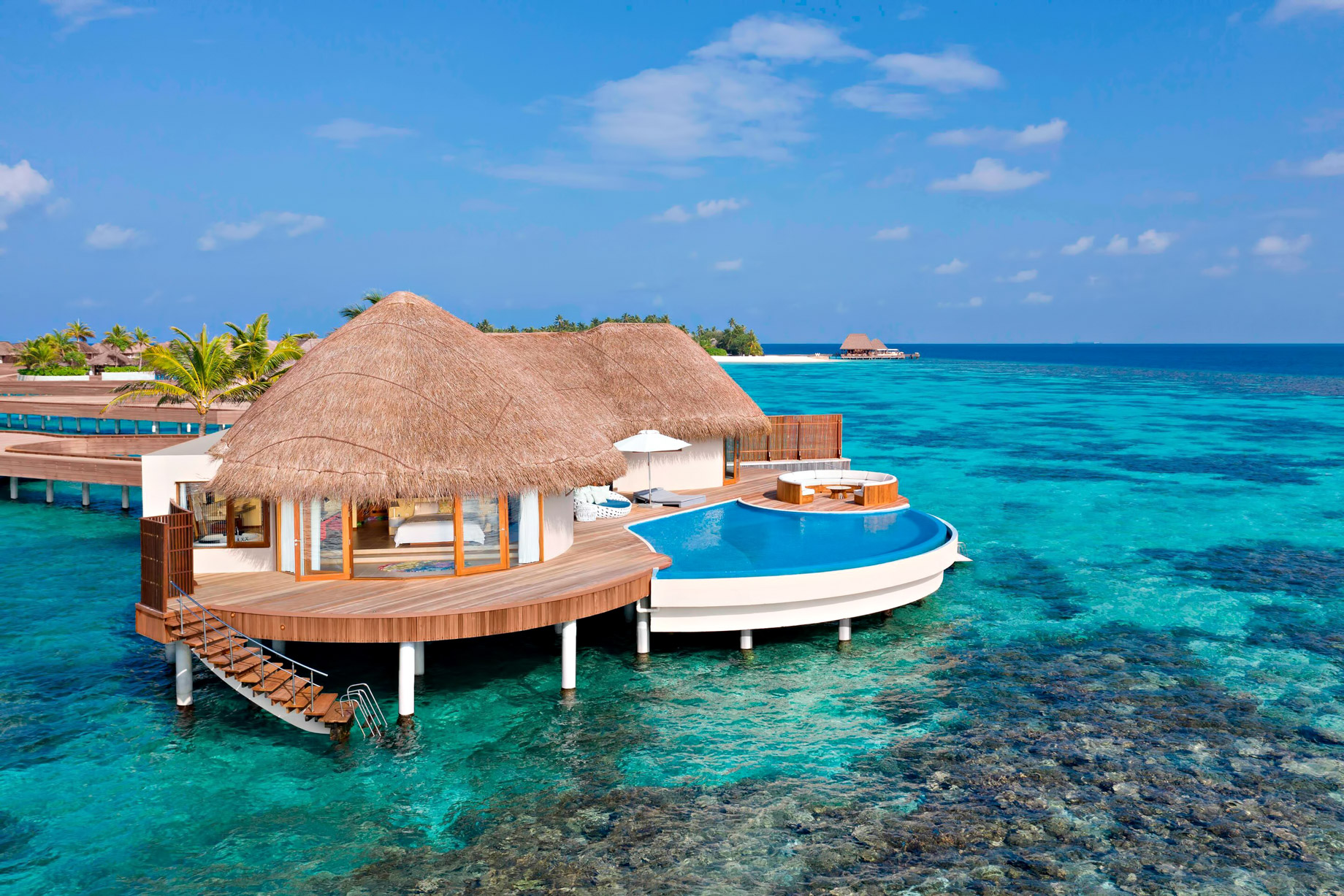 001 – W Maldives Resort – Fesdu Island, Maldives – Extreme WOW Ocean Haven