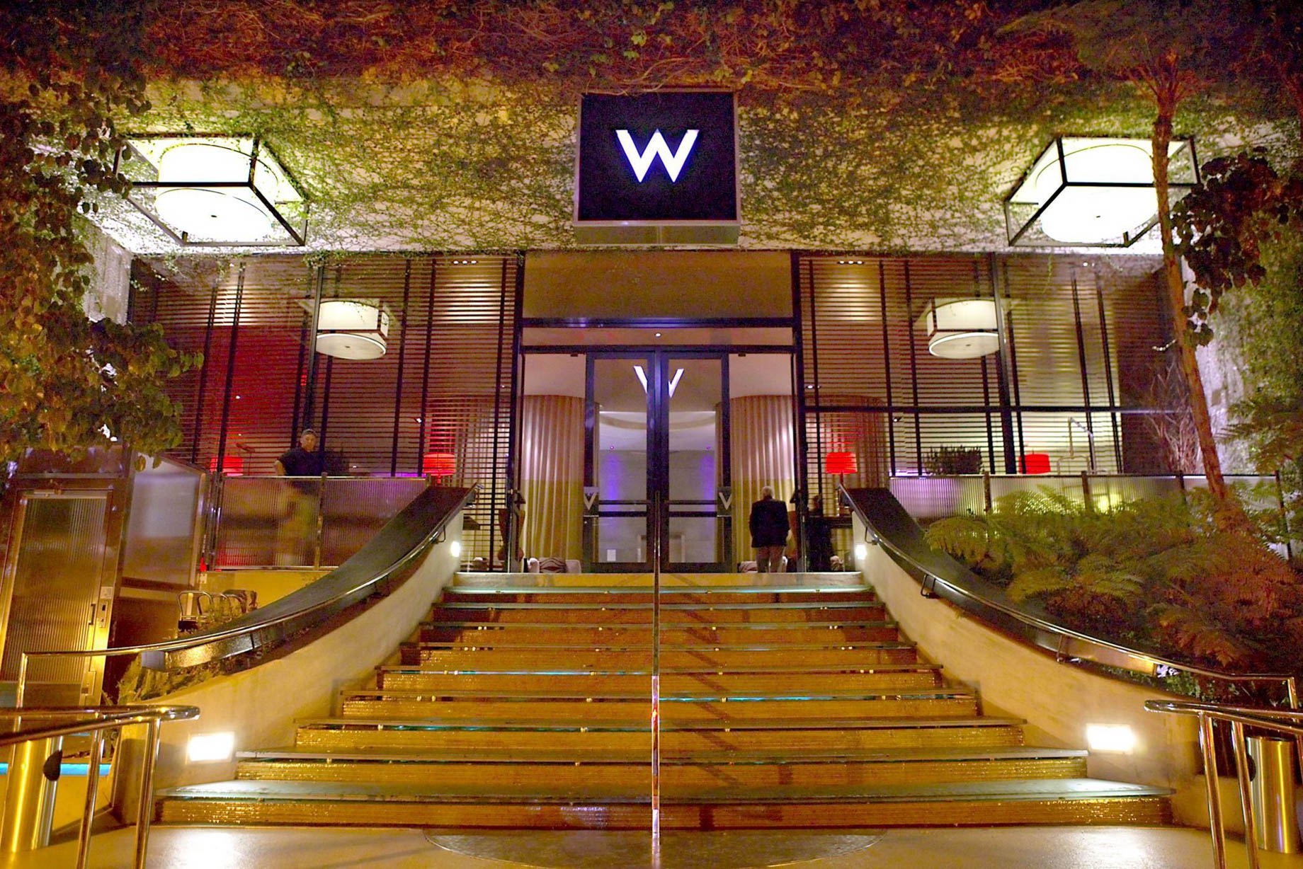 W Los Angeles West Beverly Hills Hotel – Los Angeles, CA, USA – Hotel Entrance Night