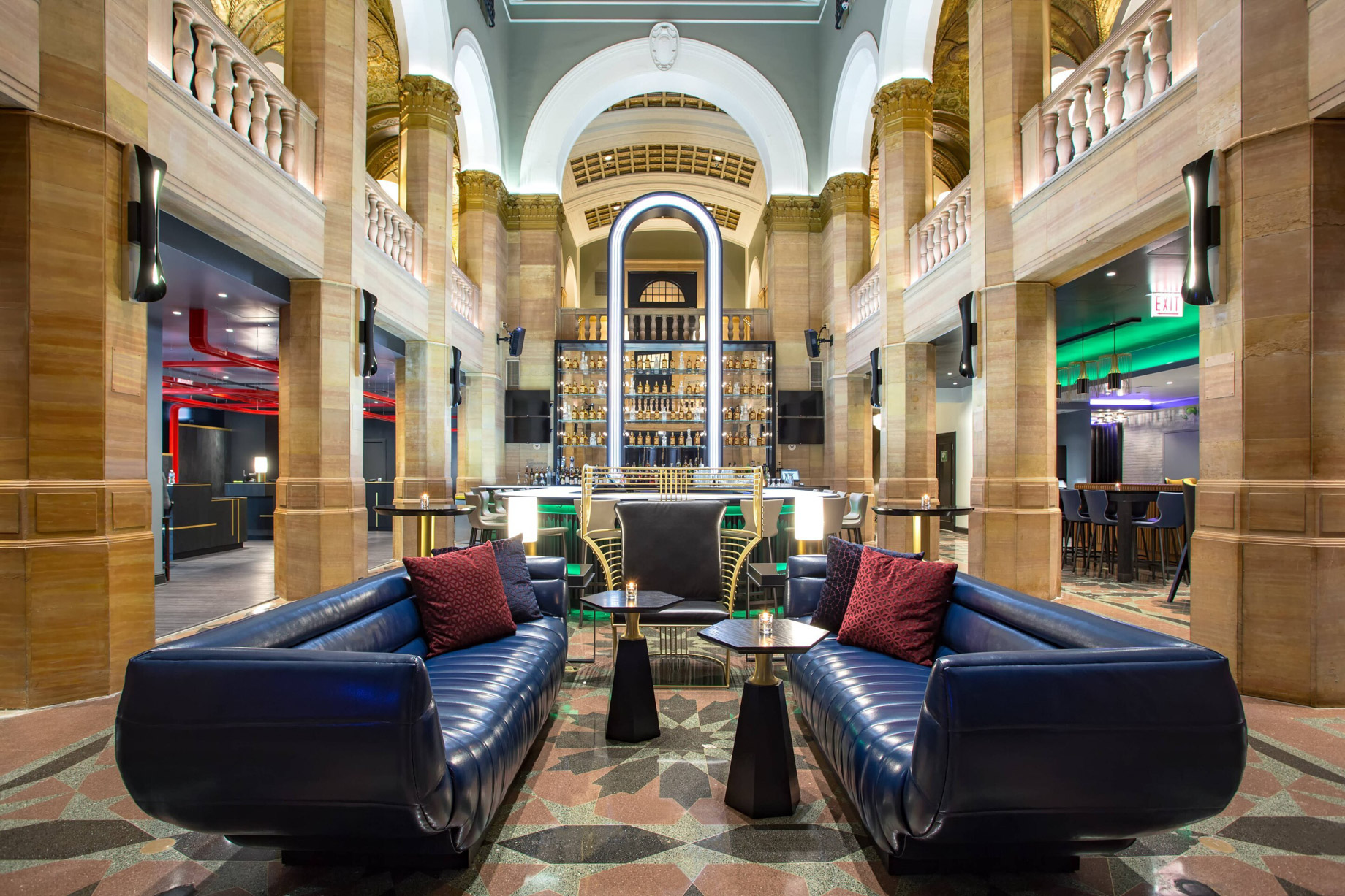 W Chicago City Center Hotel – Chicago, IL, USA – Living Room Seating