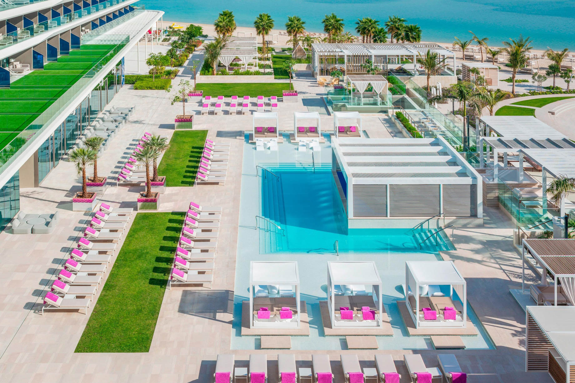 W Dubai The Palm Resort – Dubai, UAE – WET Pool Deck