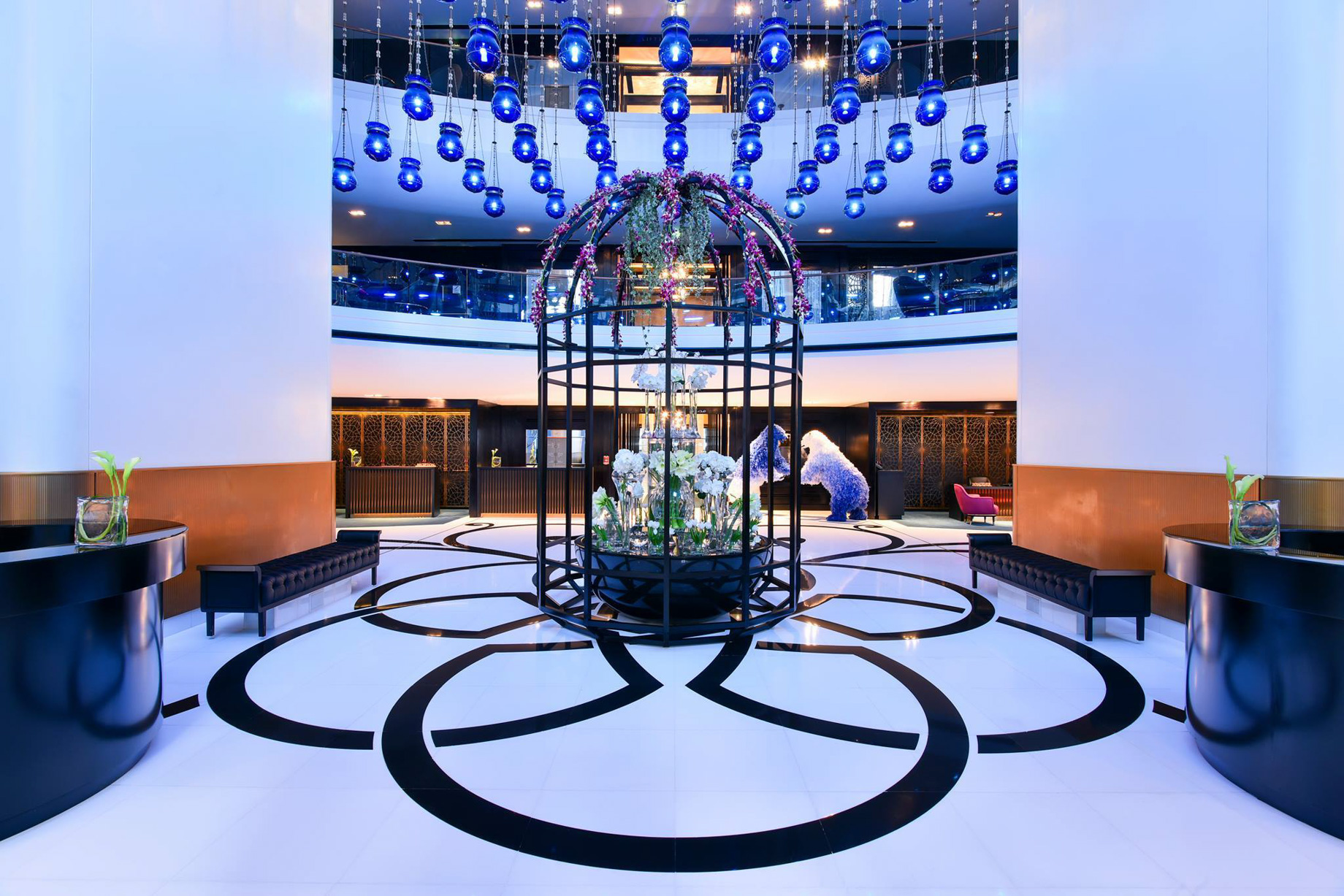W Doha Hotel – Doha, Qatar – Lobby Front Entrance