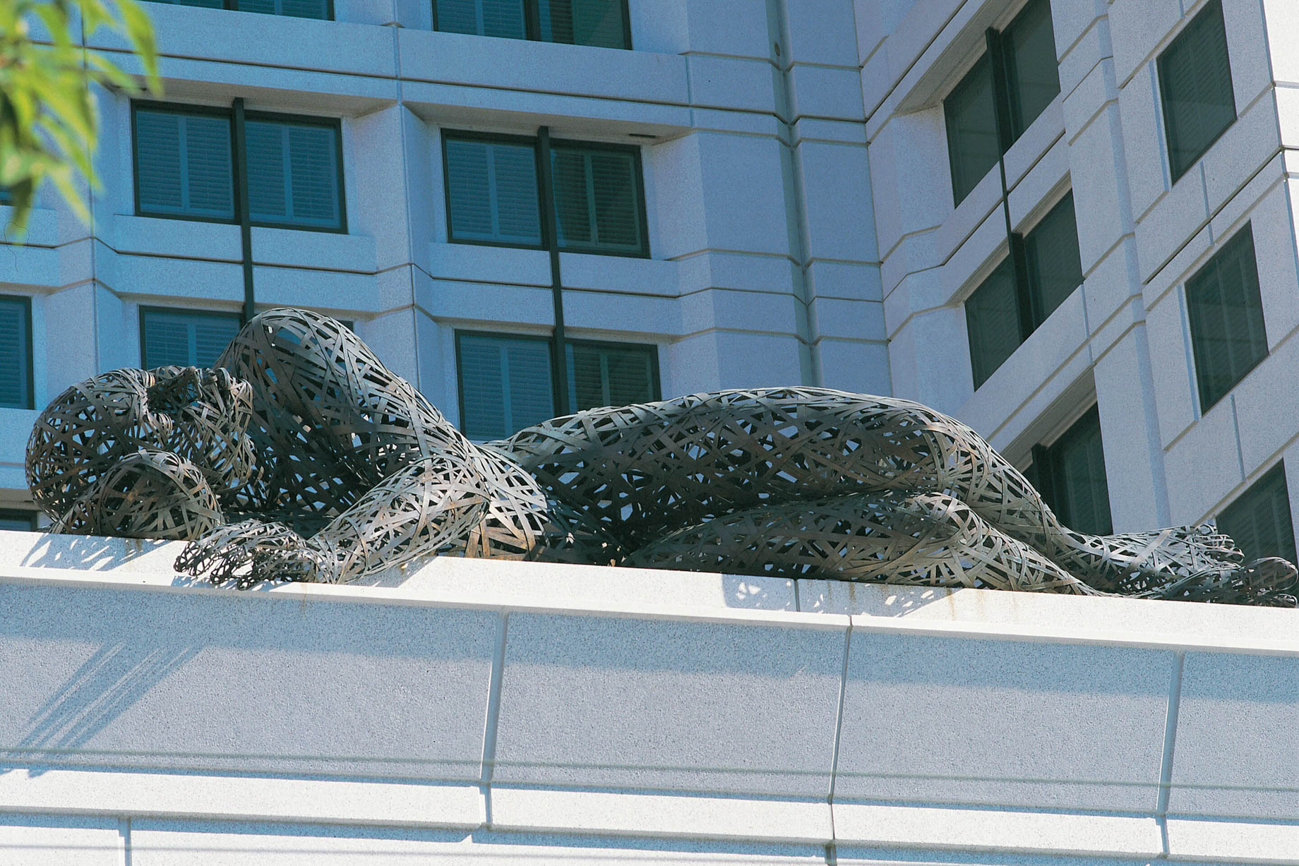 W San Francisco Hotel – San Francisco, CA, USA – Pneumatic Dreamer Sculpture