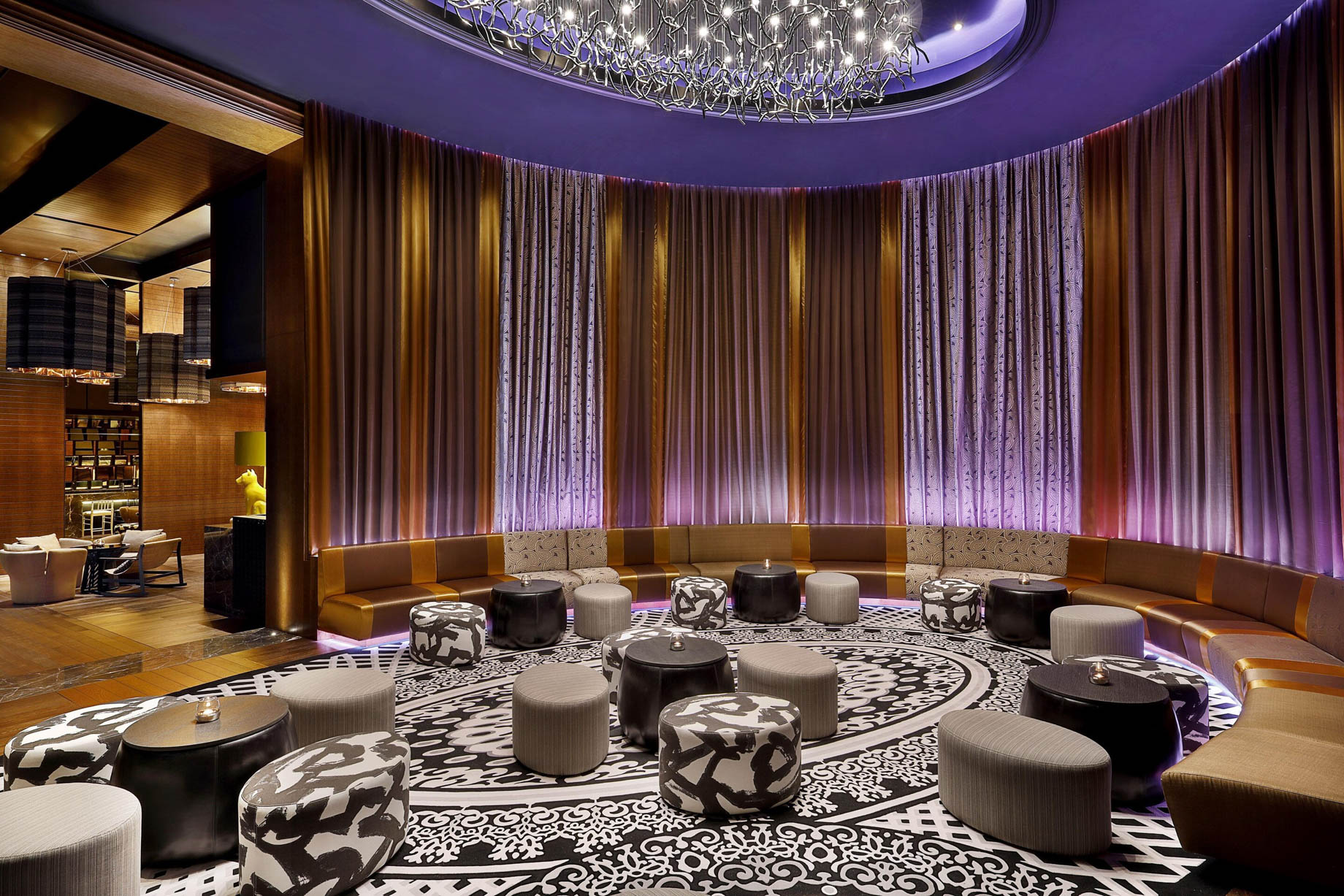 W Muscat Resort - Muscat, Oman - Lounge Seating