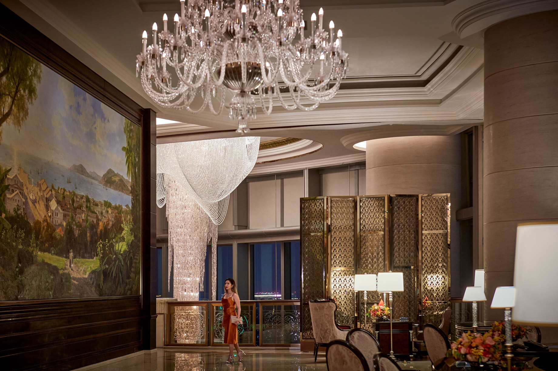 The St. Regis Zhuhai Hotel - Zhuhai, Guangdong, China - Mural