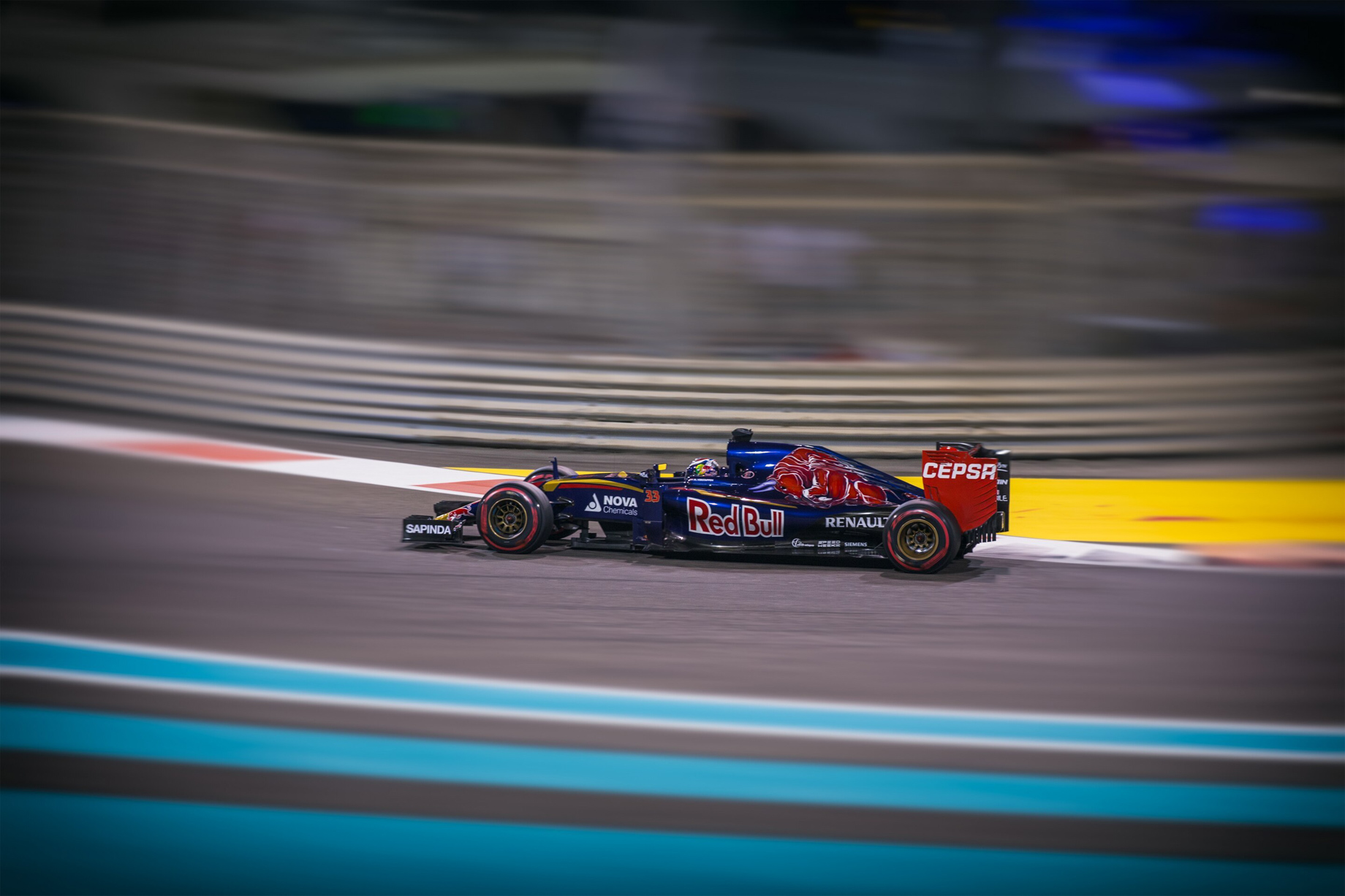 W Abu Dhabi Yas Island Hotel - Abu Dhabi, UAE - Race Track View