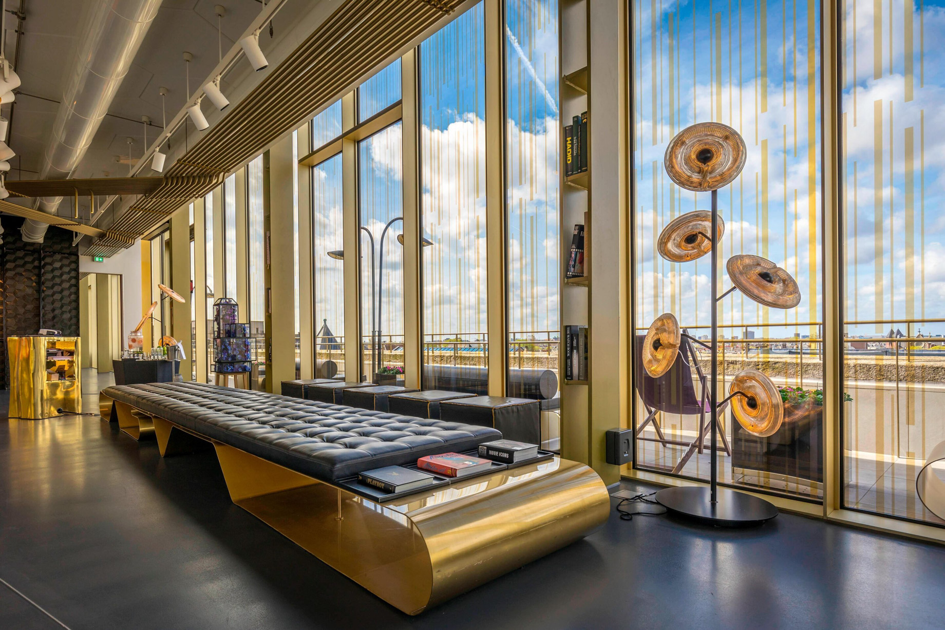 W Amsterdam Hotel - Amsterdam, Netherlands - W Lounge Seating