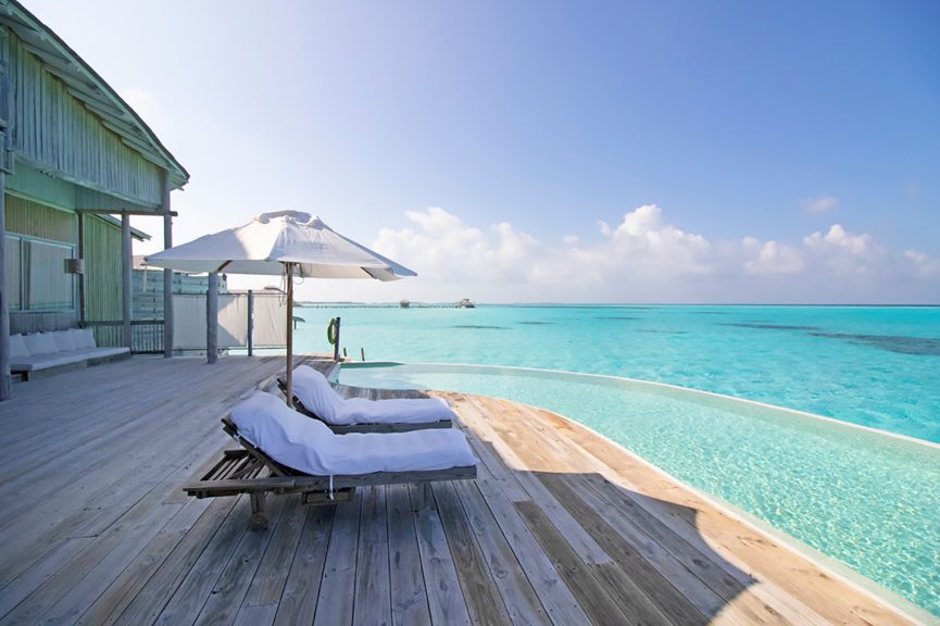 Soneva Jani Resort - Noonu Atoll, Medhufaru, Maldives - 4 Bedroom Water Reserve Villa Infinity Pool Deck
