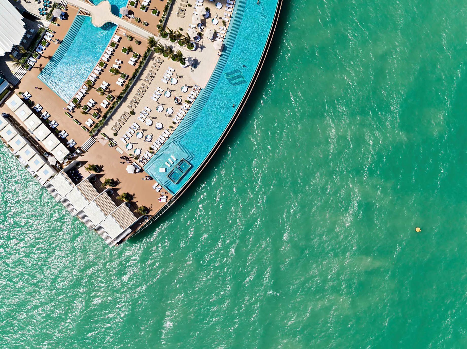 Burj Al Arab Jumeirah Hotel - Dubai, UAE - Burj Al Arab Terrace Overhead