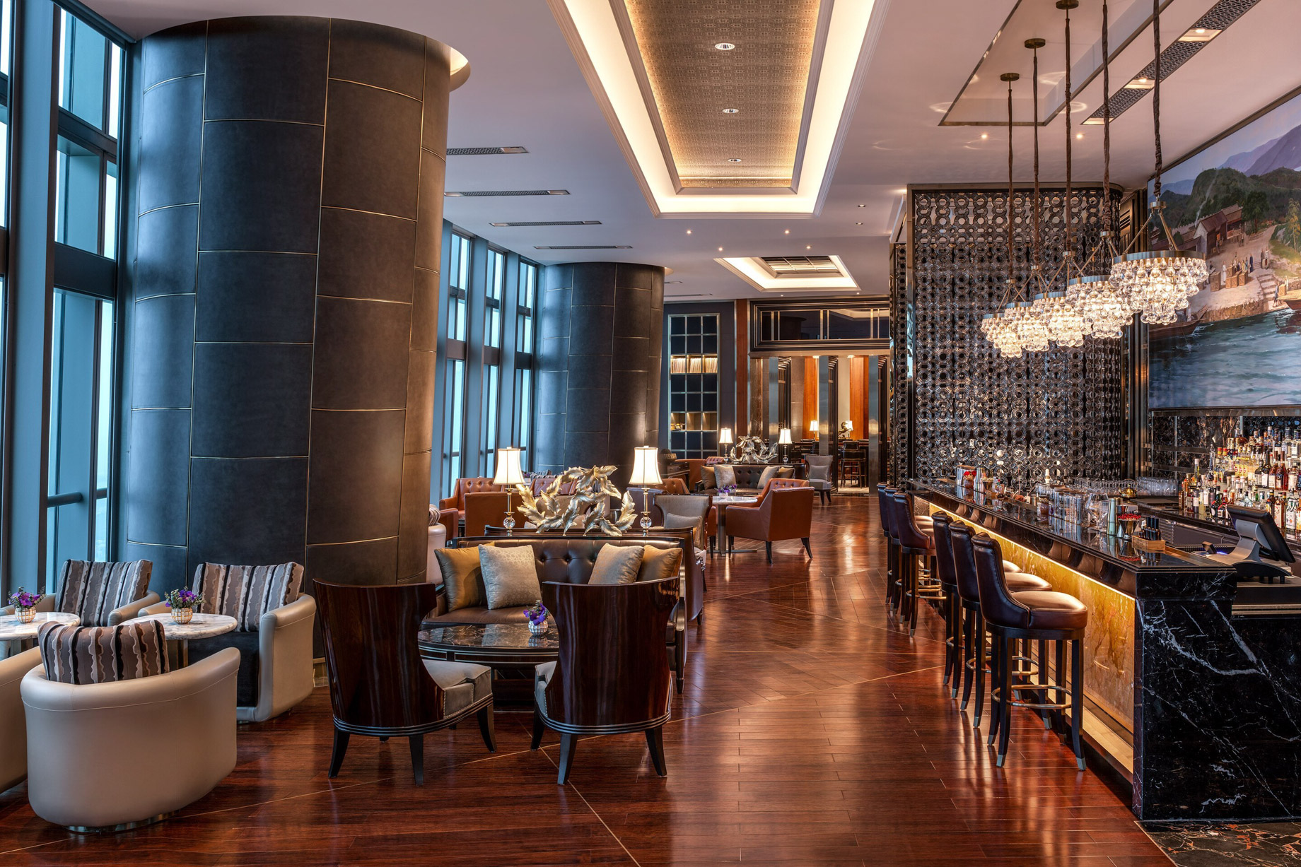 The St. Regis Zhuhai Hotel – Zhuhai, Guangdong, China – The St. Regis Bar Seating