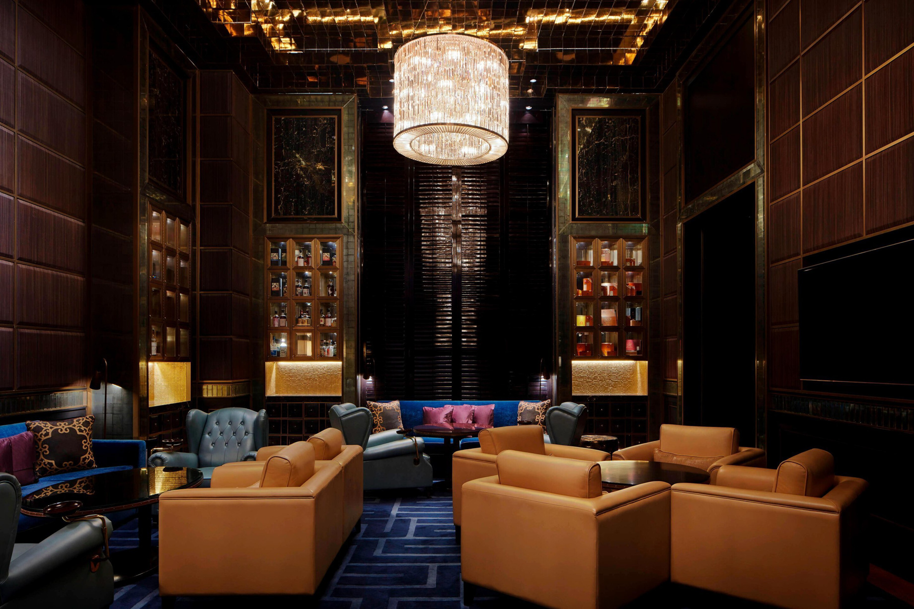 The St. Regis Kuala Lumpur Hotel – Kuala Lumpur, Malaysia – The Macallan M Room at Astor Bar