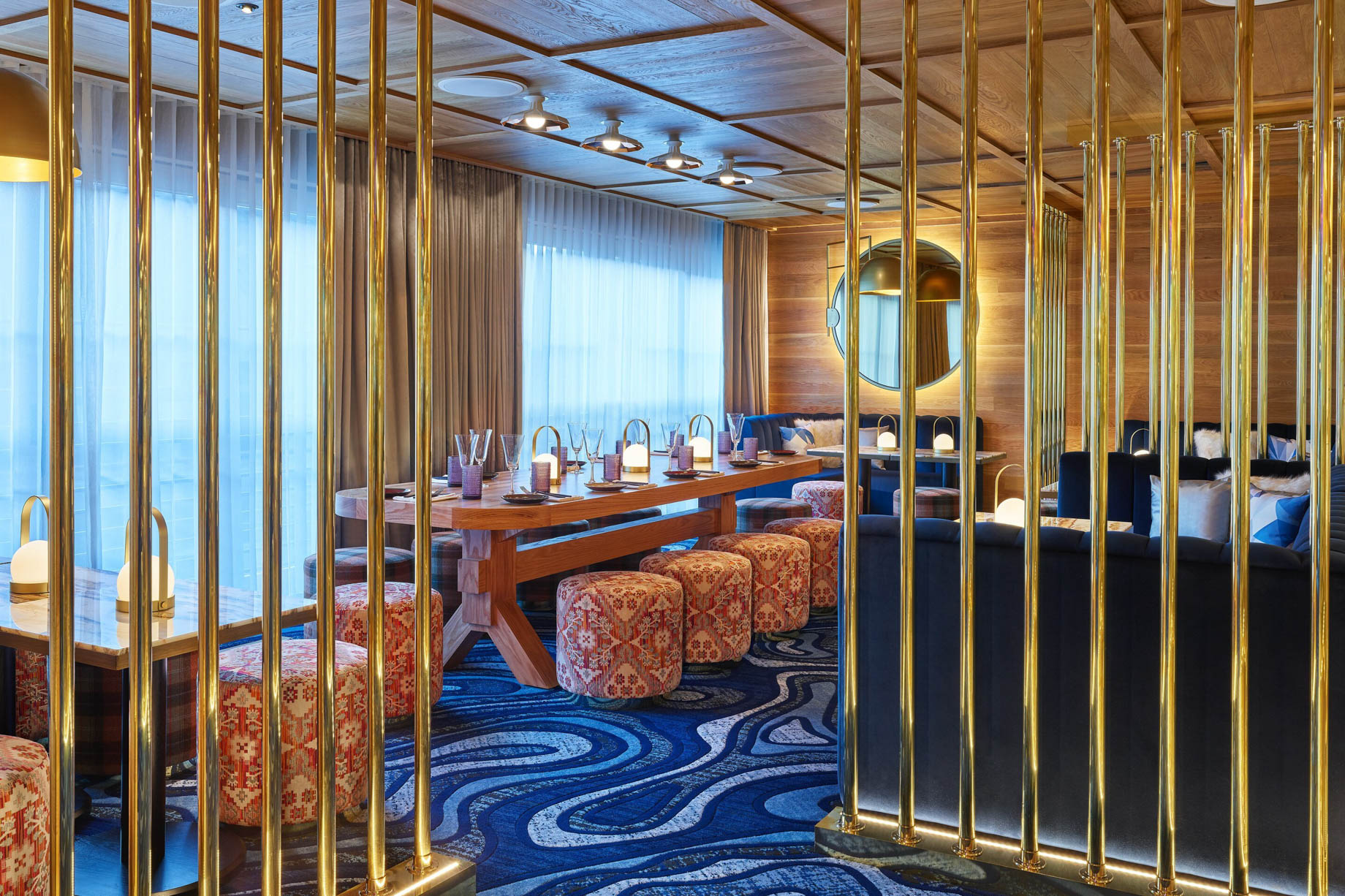 W Aspen Hotel – Aspen, CO, USA – Living Room Gondola Dining Room