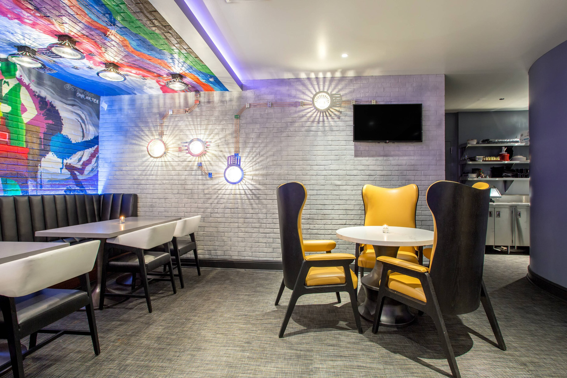 W Chicago City Center Hotel – Chicago, IL, USA – Midland Social Club Style