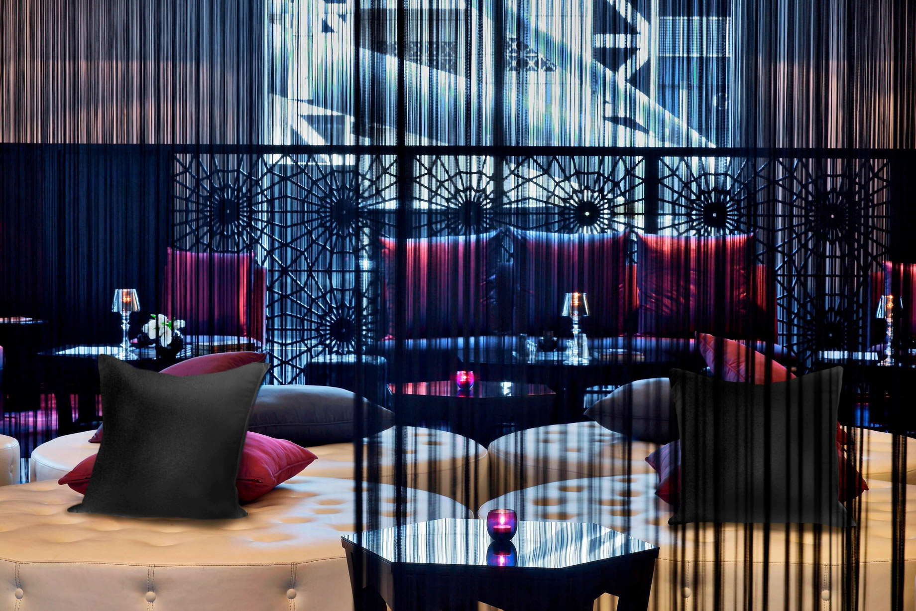W Doha Hotel – Doha, Qatar – Sitting Area