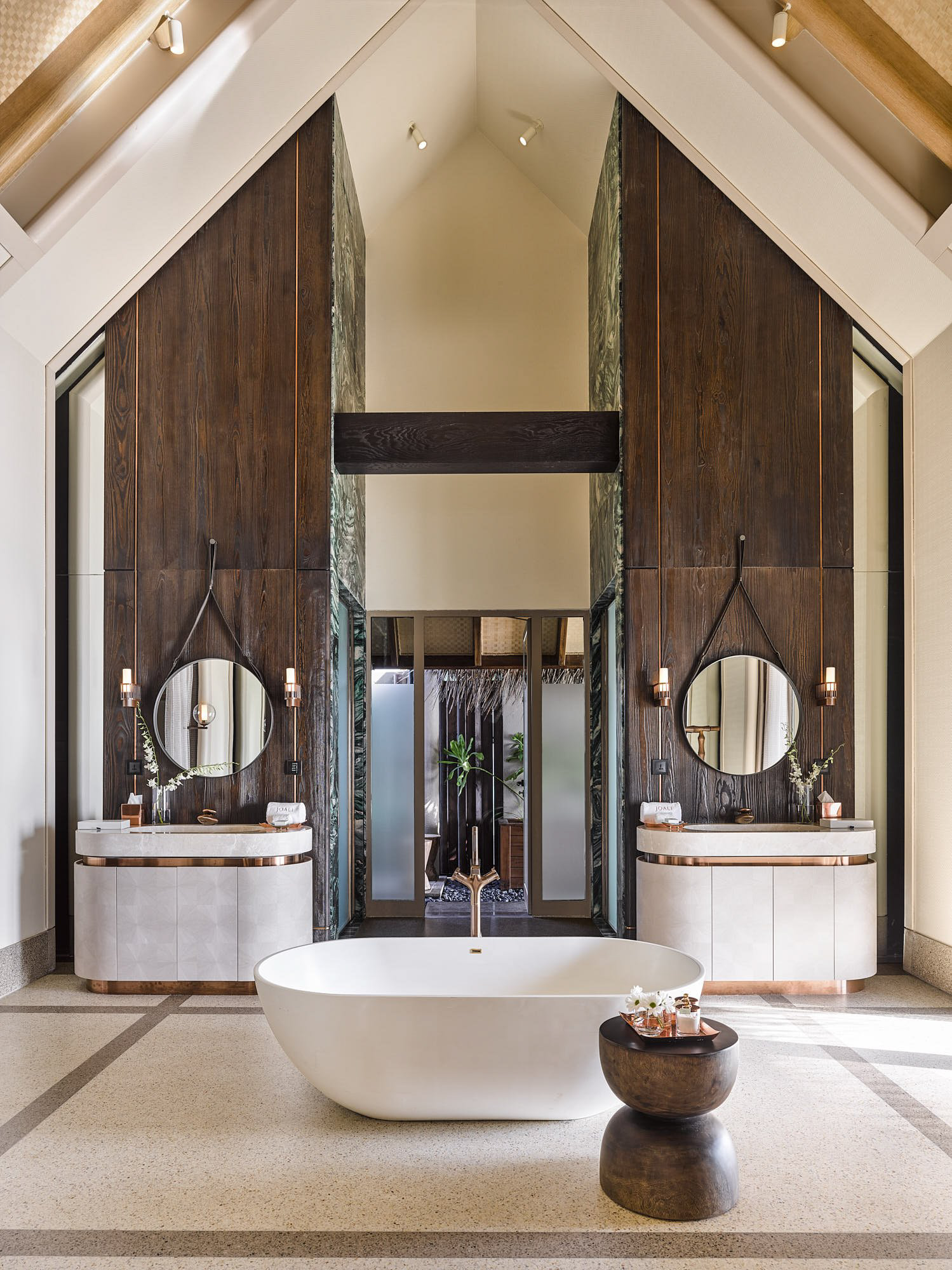 JOALI Maldives Resort - Muravandhoo Island, Maldives - Water Villa Bathroom