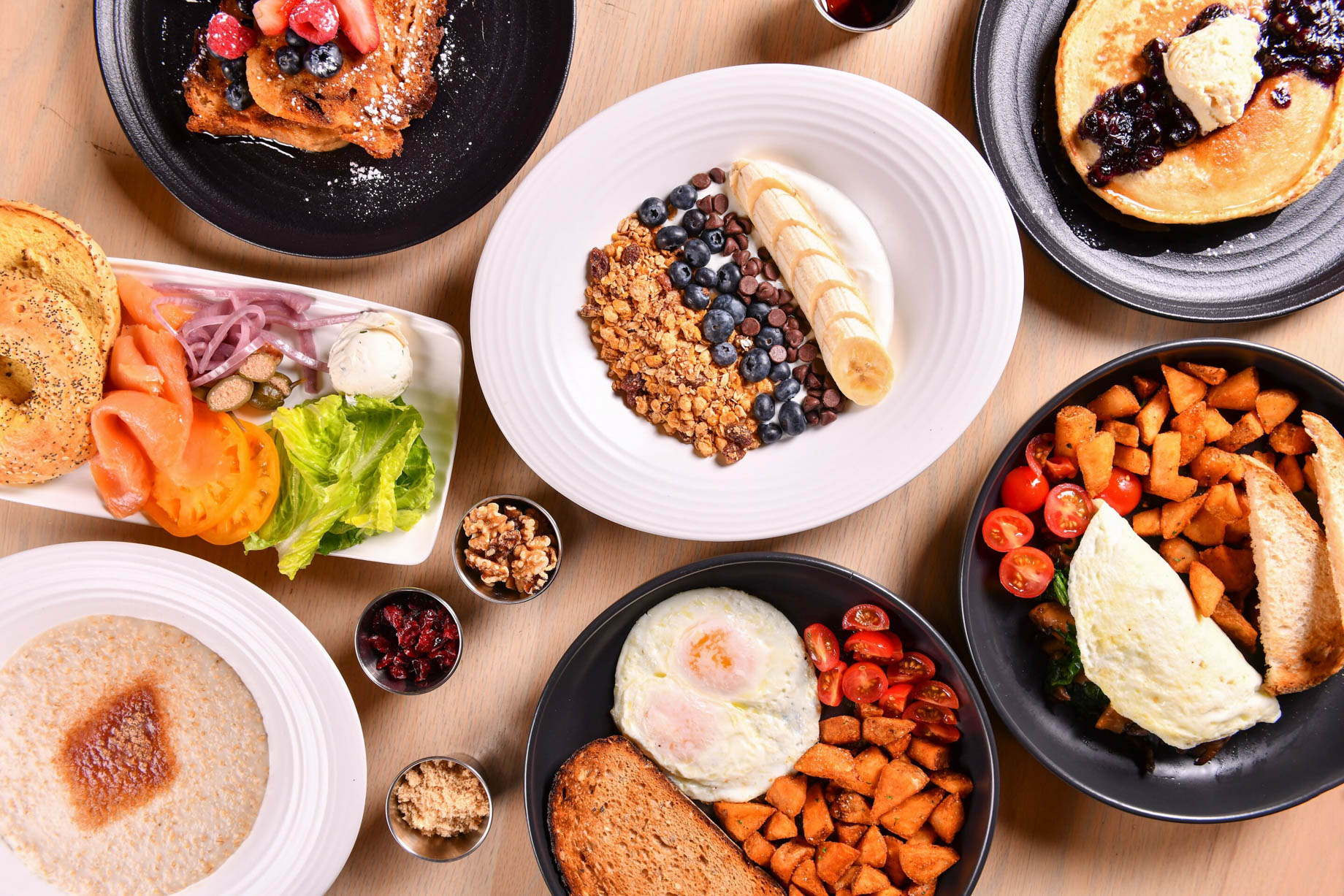 W Boston Hotel – Boston, MA, USA – The Gallery Breakfast