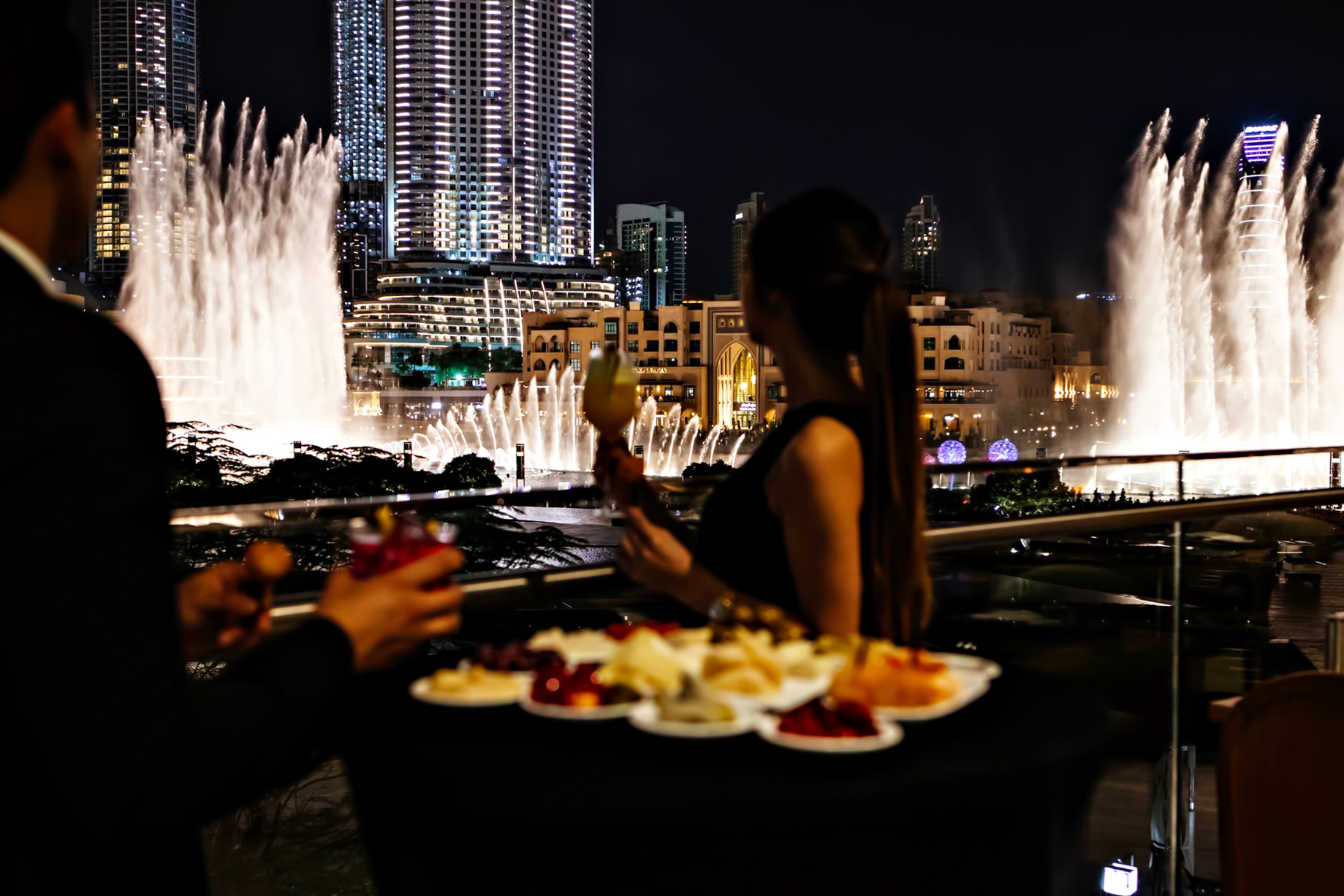 Armani Hotel Dubai Burj Khalifa Dubai Uae Fountain View Dining