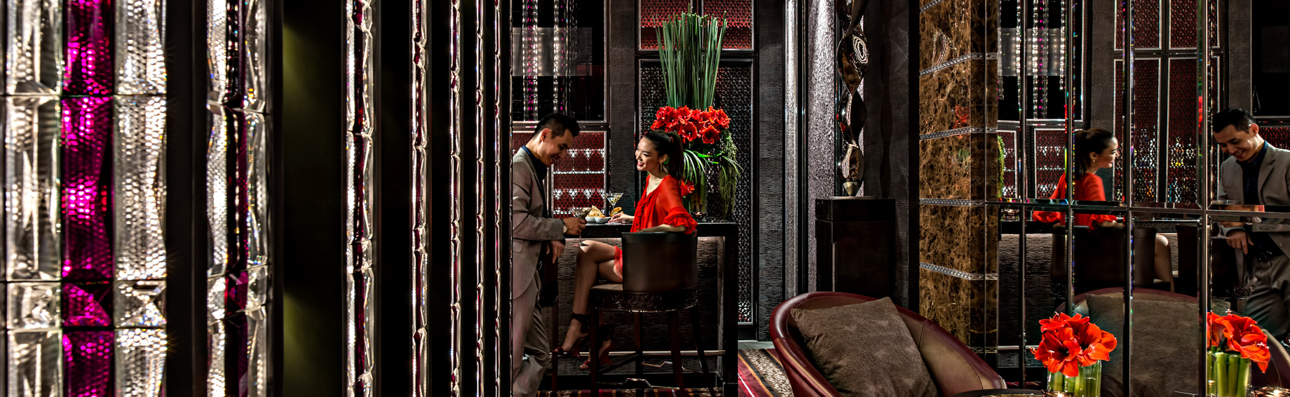 Regent Shanghai Pudong Hotel - Shanghai, China - Bar