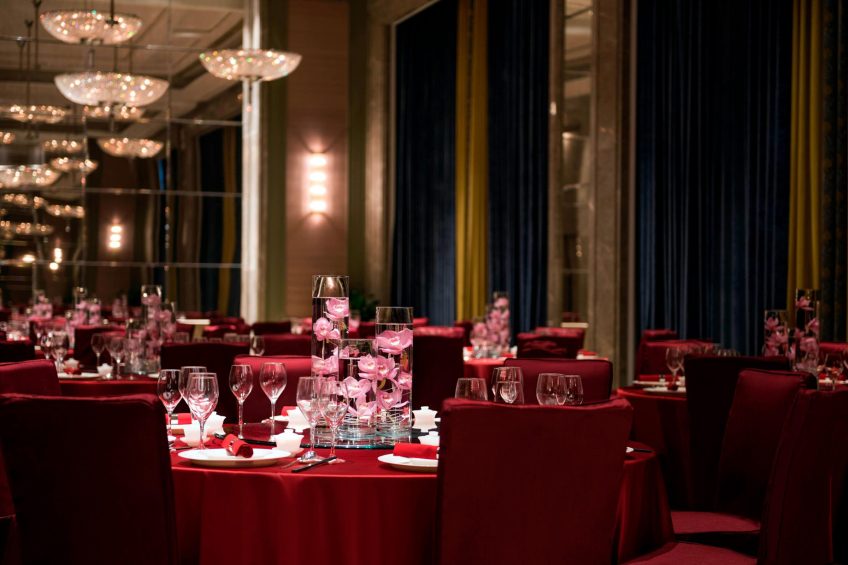 The St. Regis Shanghai Jingan Hotel - Shanghai, China - Function Room Chinese Wedding