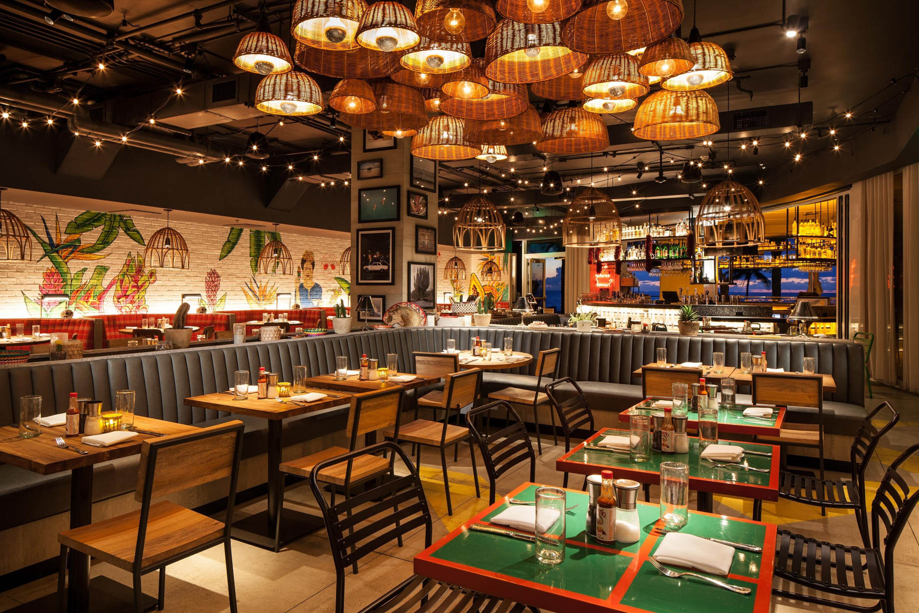 W Fort Lauderdale Hotel - Fort Lauderdale, FL, USA - El Vez Tables