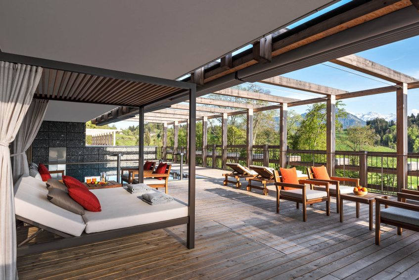 Waldhotel - Burgenstock Hotels & Resort - Obburgen, Switzerland - Outdoor Pool Deck