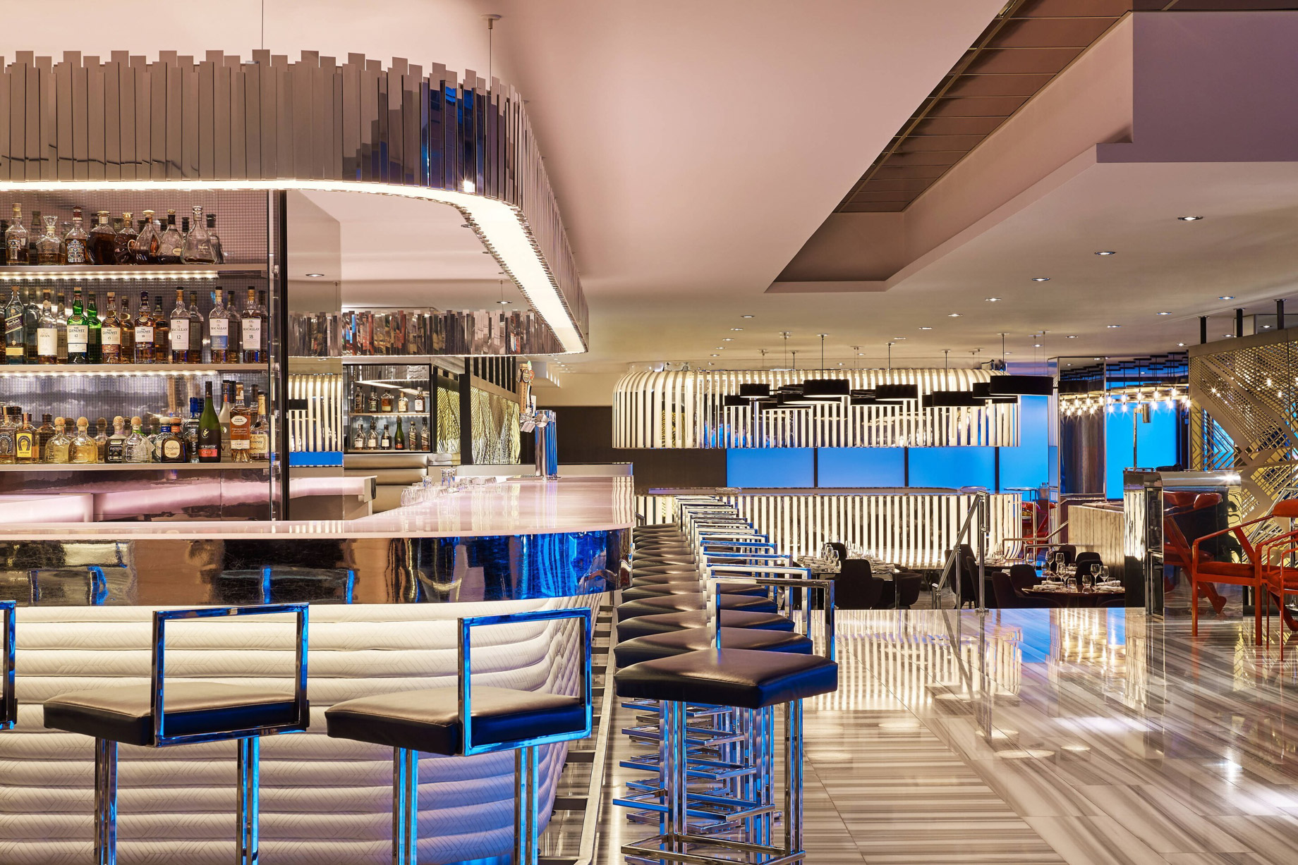 W Chicago Lakeshore Hotel – Chicago, IL, USA – The Living Room Bar Seating