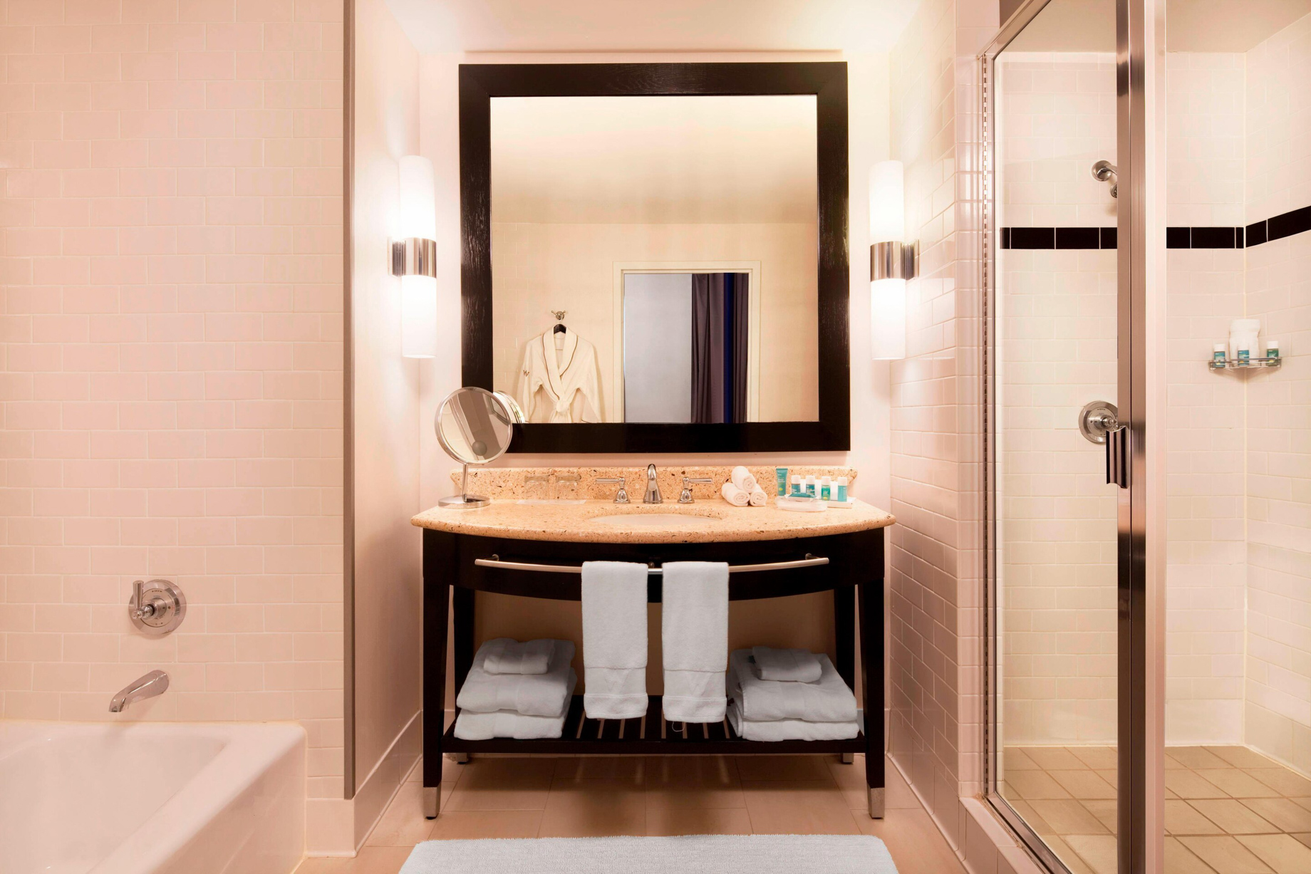 W New York Union Square Hotel – New York, NY, USA – Wow Suite Bathroom