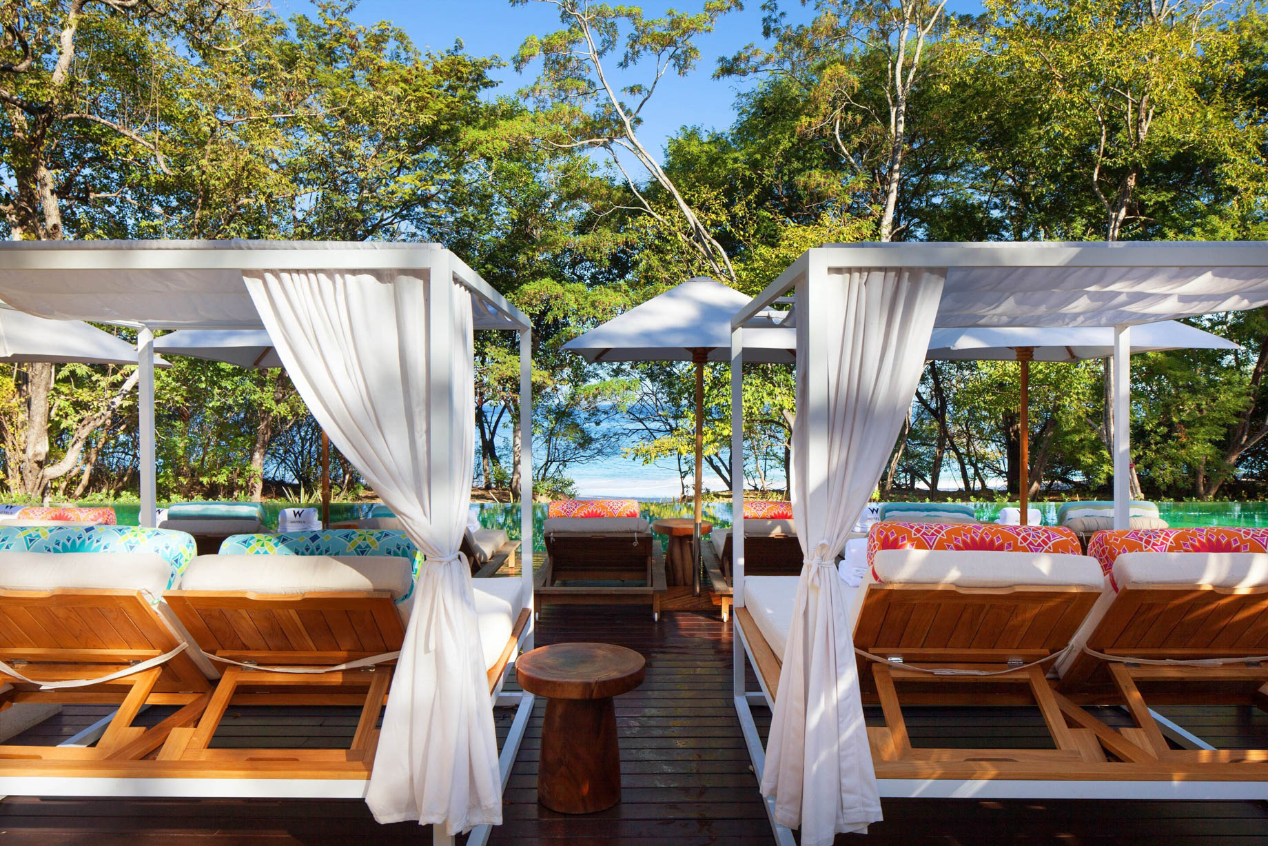 W Costa Rica Reserva Conchal Resort – Costa Rica – Zona Azul Beach Club Cabanas