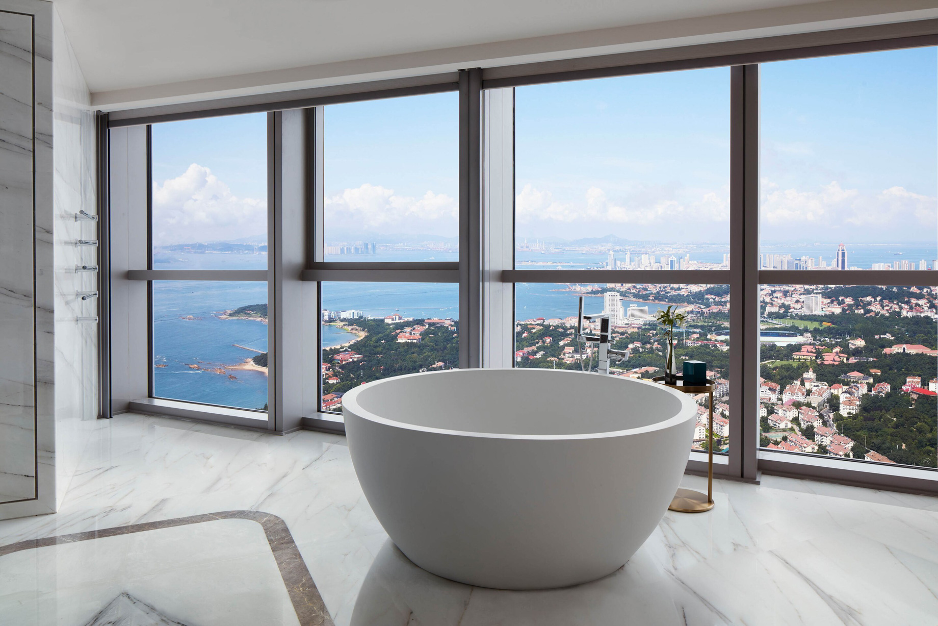 The St. Regis Qingdao Hotel – Qingdao, Shandong, China – Grand Deluxe Guest Bathroom Tub