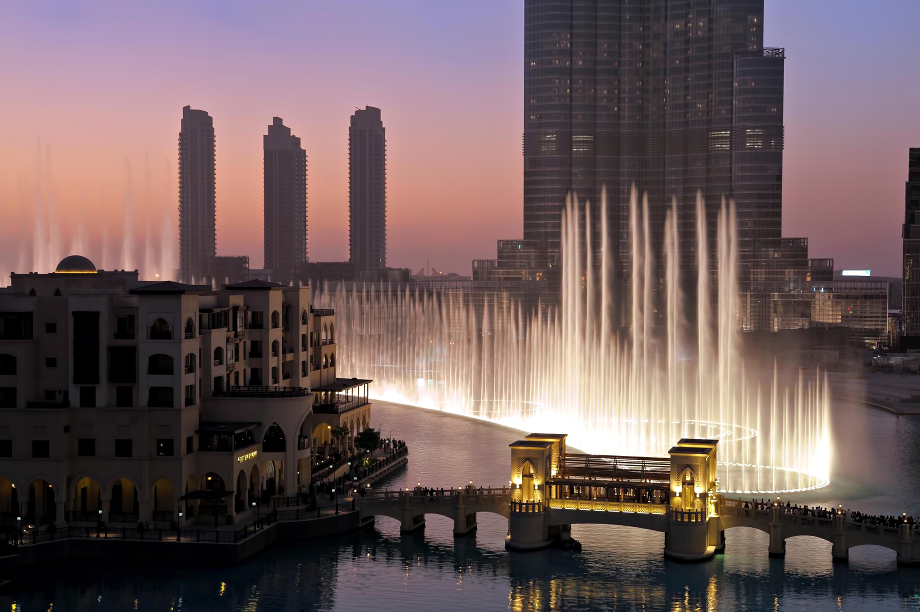 Armani Hotel Dubai – Burj Khalifa, Dubai, UAE – Dubai Fountain