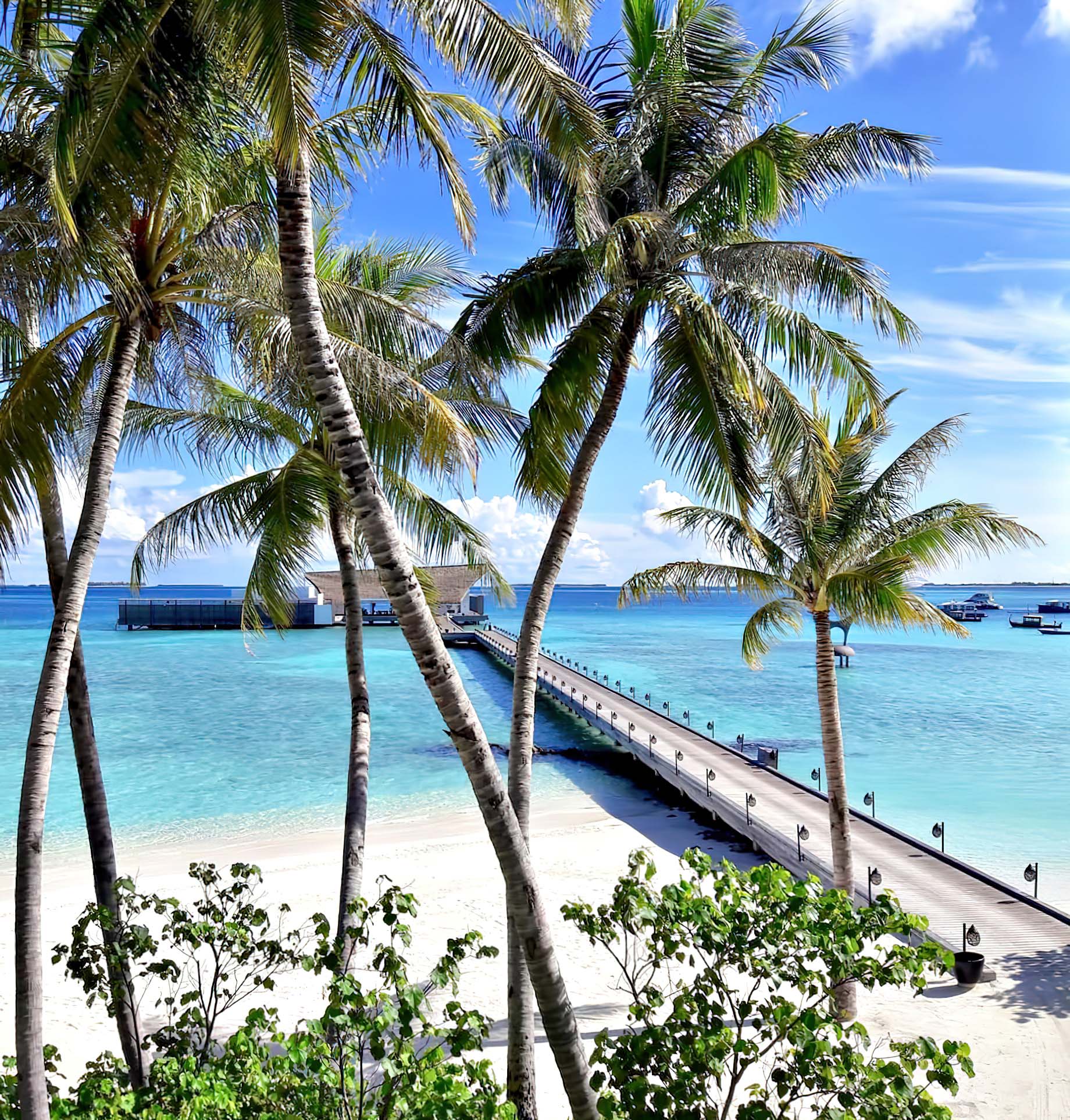 Cheval Blanc Randheli Resort – Noonu Atoll, Maldives – Private Island Resort Overwater Boardwalk View