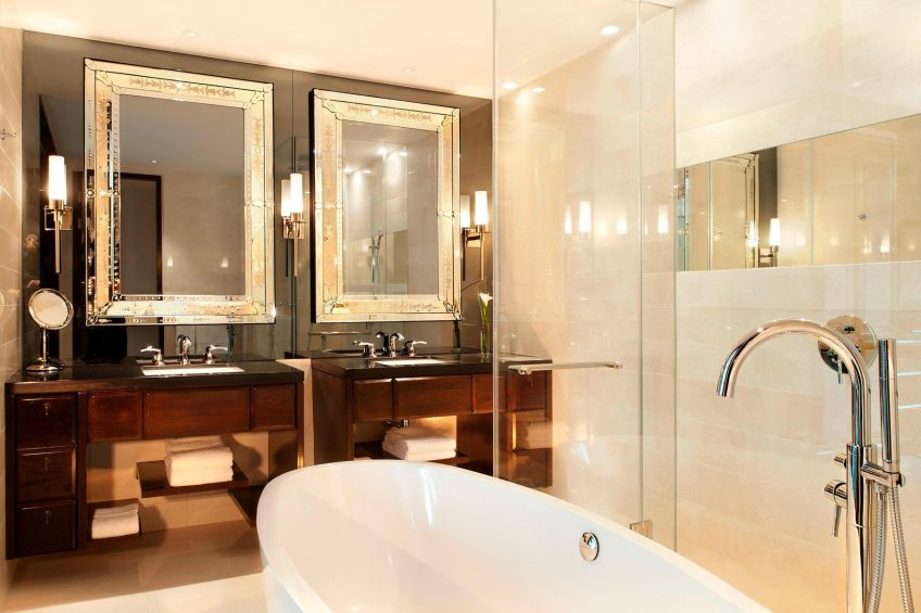 The St. Regis Bangkok Hotel - Bangkok, Thailand - Metropolitan Suite Bathroom