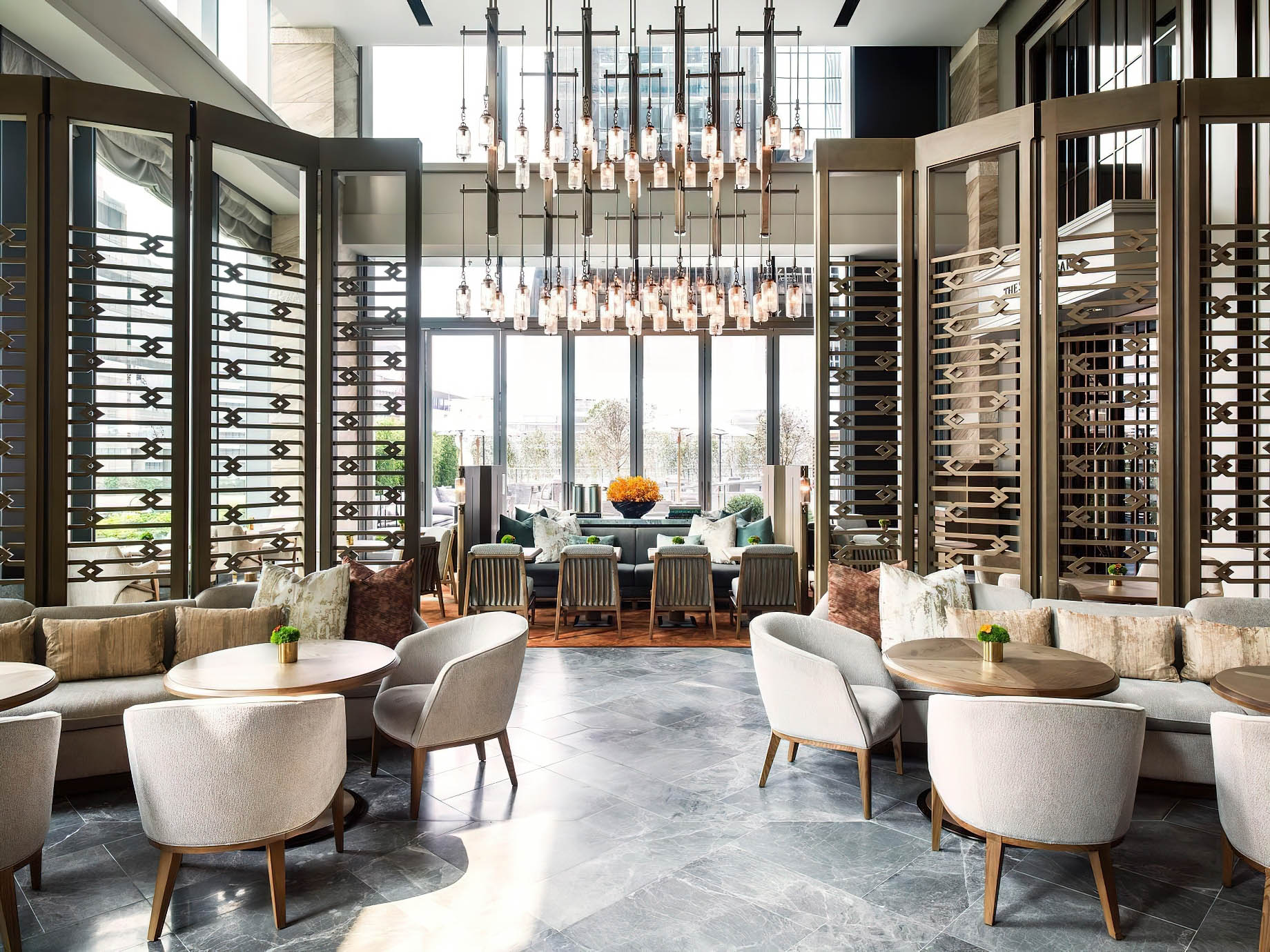 The St. Regis Hong Kong Hotel – Wan Chai, Hong Kong – Restaurant Interior Design