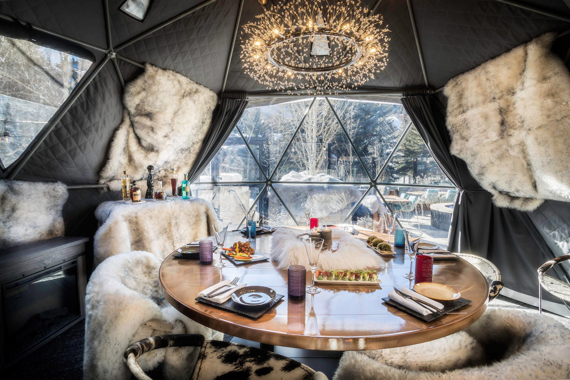 W Aspen Hotel – Aspen, CO, USA – Grotto Dome Private Dining Experience