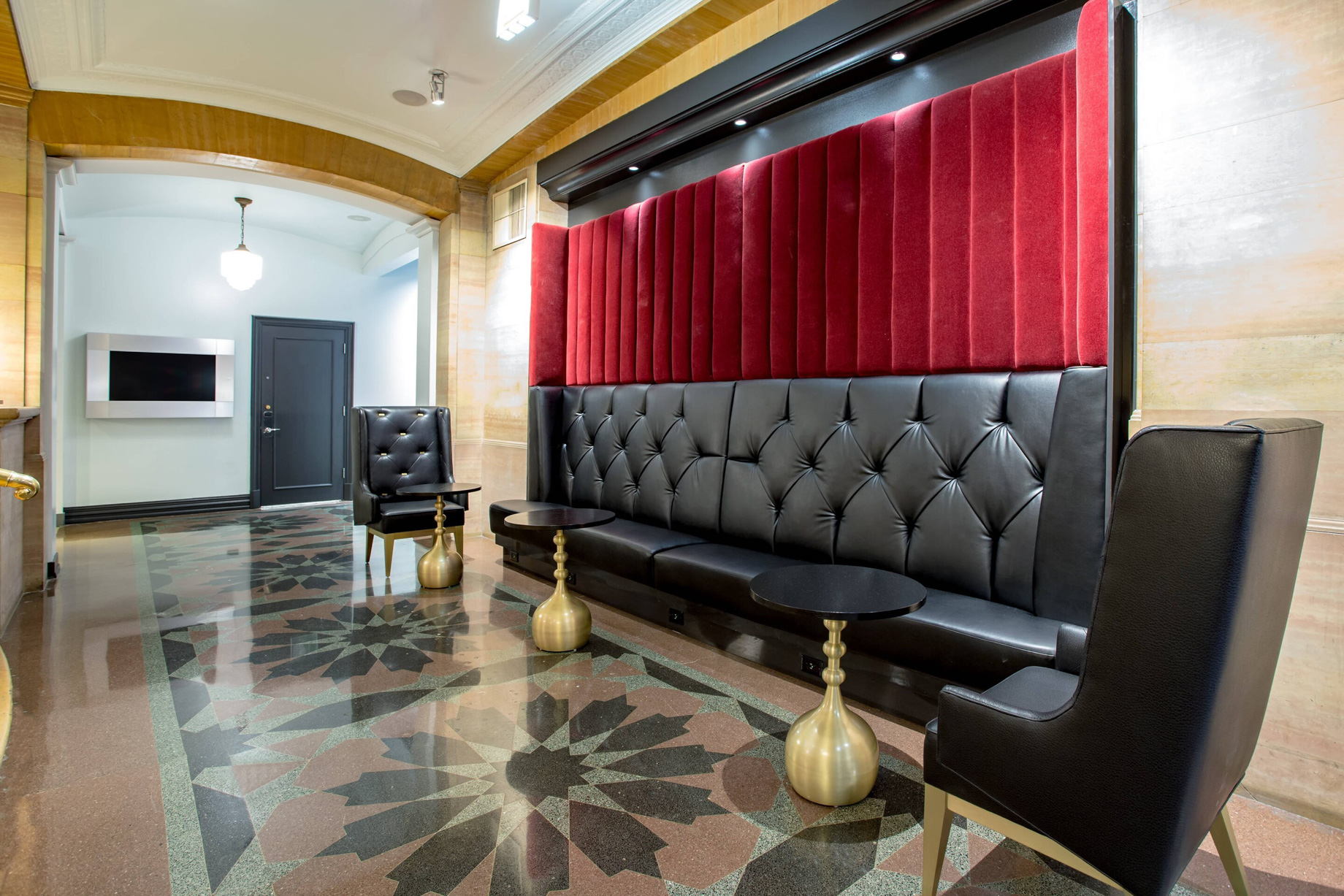 W Chicago City Center Hotel – Chicago, IL, USA – Living Room Plateau Seating