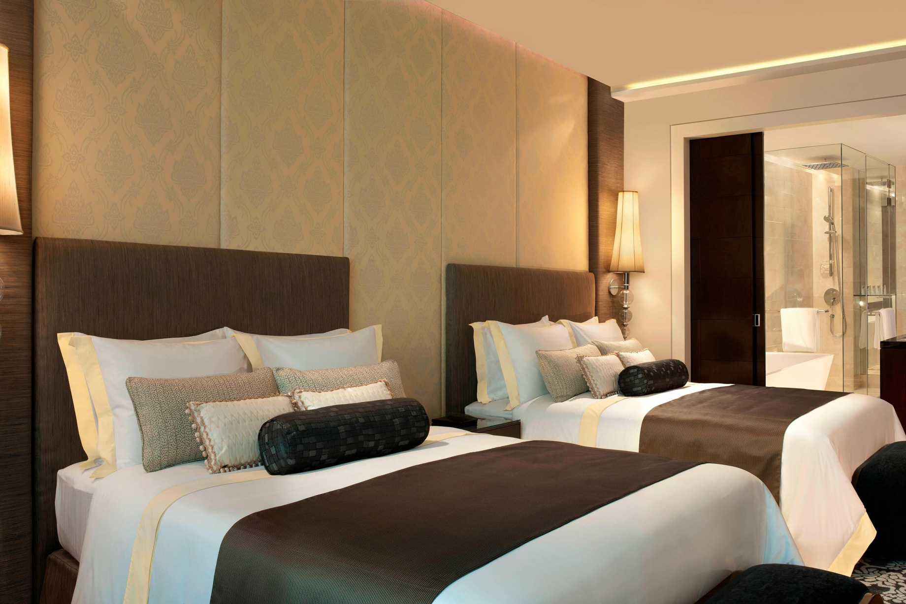 The St. Regis Bangkok Hotel – Bangkok, Thailand – Double Deluxe Guest Room