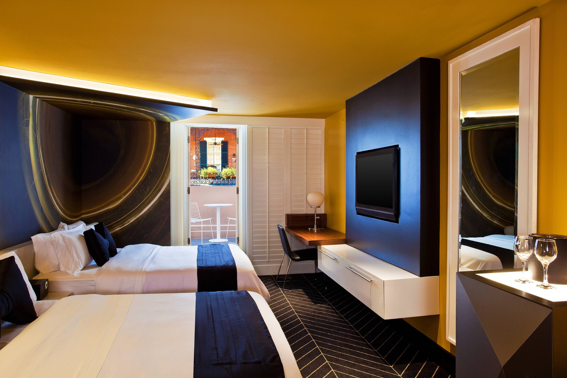 W New Orleans French Quarter Hotel – New Orleans, LA, USA – Fabulous Guest Room with Private Balcony Design